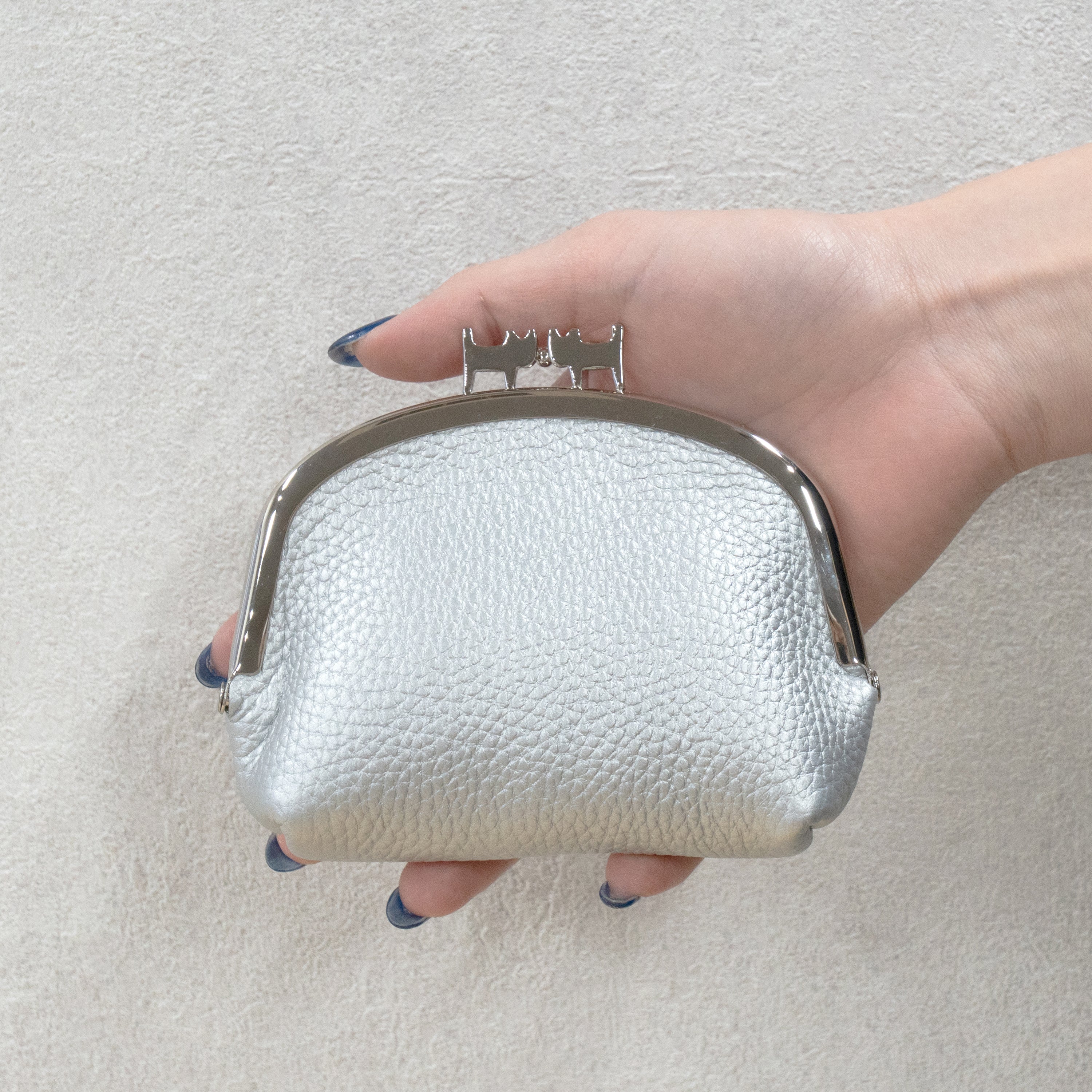 【期間限定：4/24(金)22:00〜26(日)】【受注生産】にゃまぐちポーチ   キュイール・マッシュ / シルバー