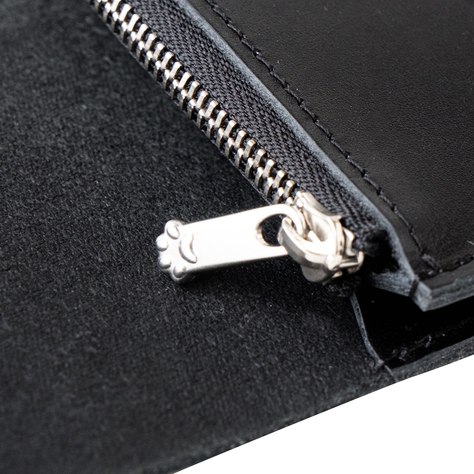 Tomcat Nyapela Kip Leather / Black