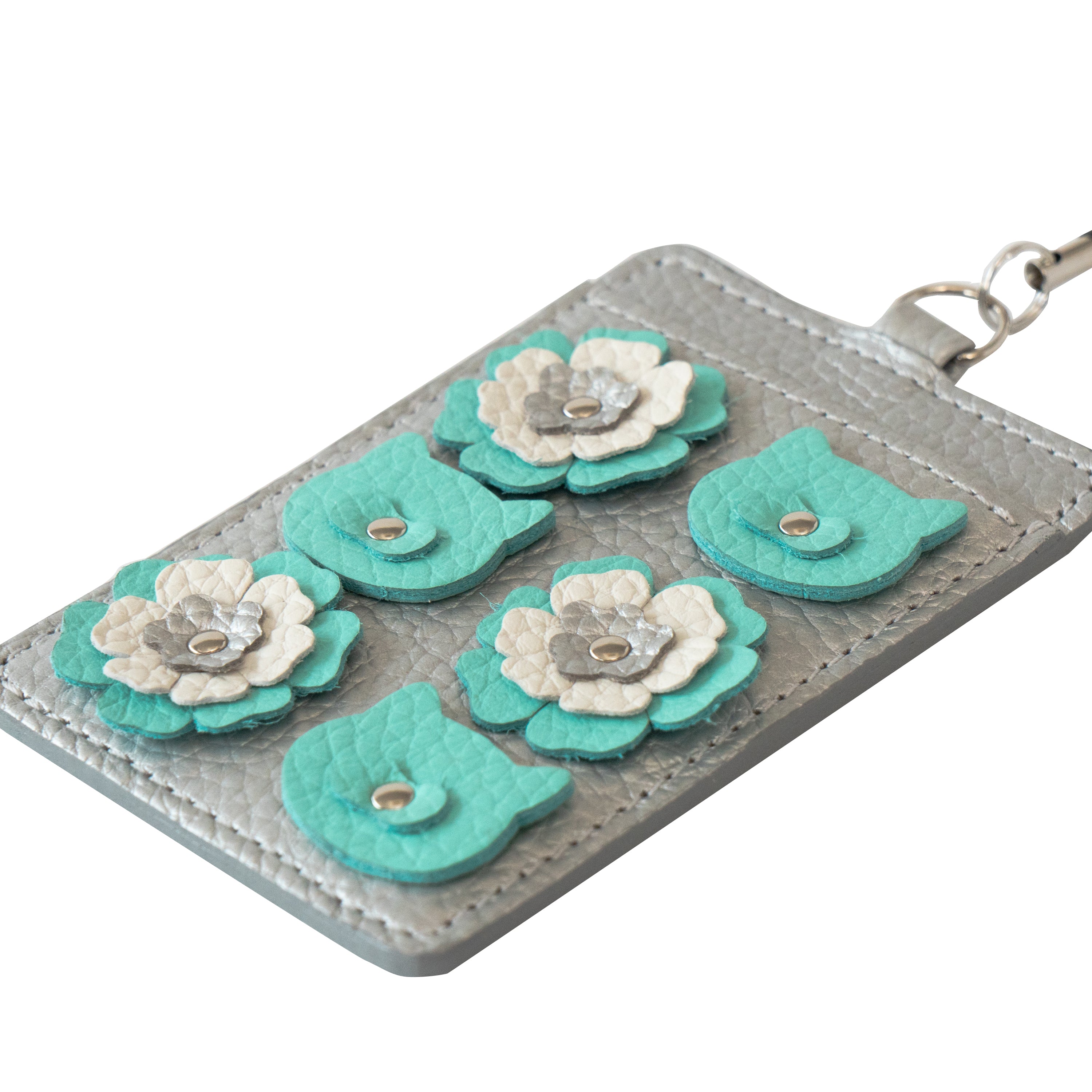 [Pre-order: May 15th (Fri) 10:00 PM - 17th (Sun)] Flower Nyan Pass Case - Cuir Mash / Silver
