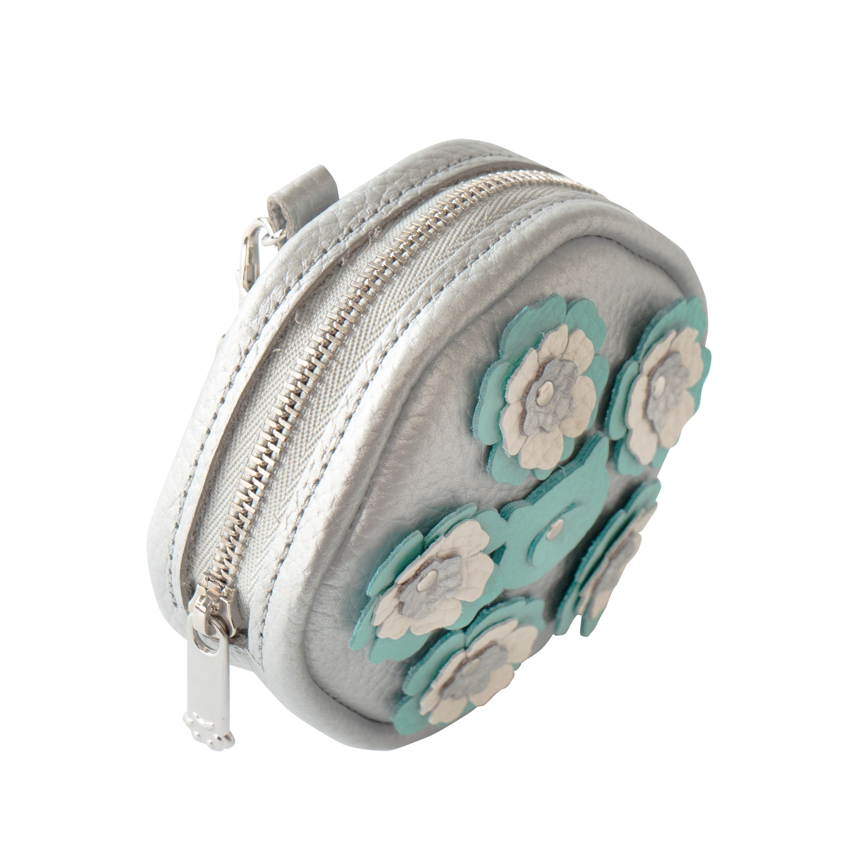 [Pre-order sales: 5/15 (Fri) 22:00 - 5/17 (Sun)] Flower Nyans Charm Pouch Cuir Mash / Silver