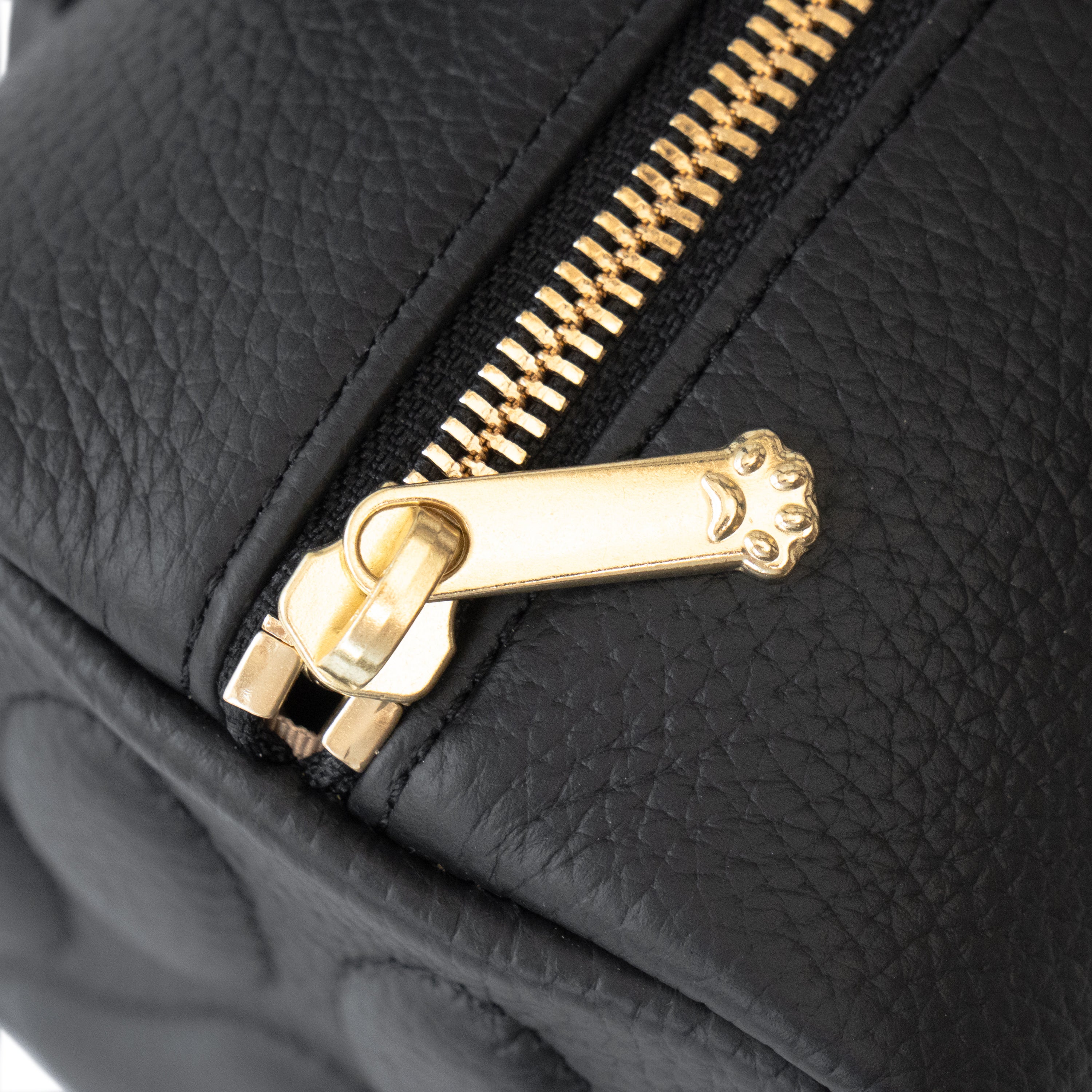 [10% OFF: Friday, May 22, 10:00 PM - Sunday, May 24] Mini Boston Bag - PAW Cuir Mash / Black