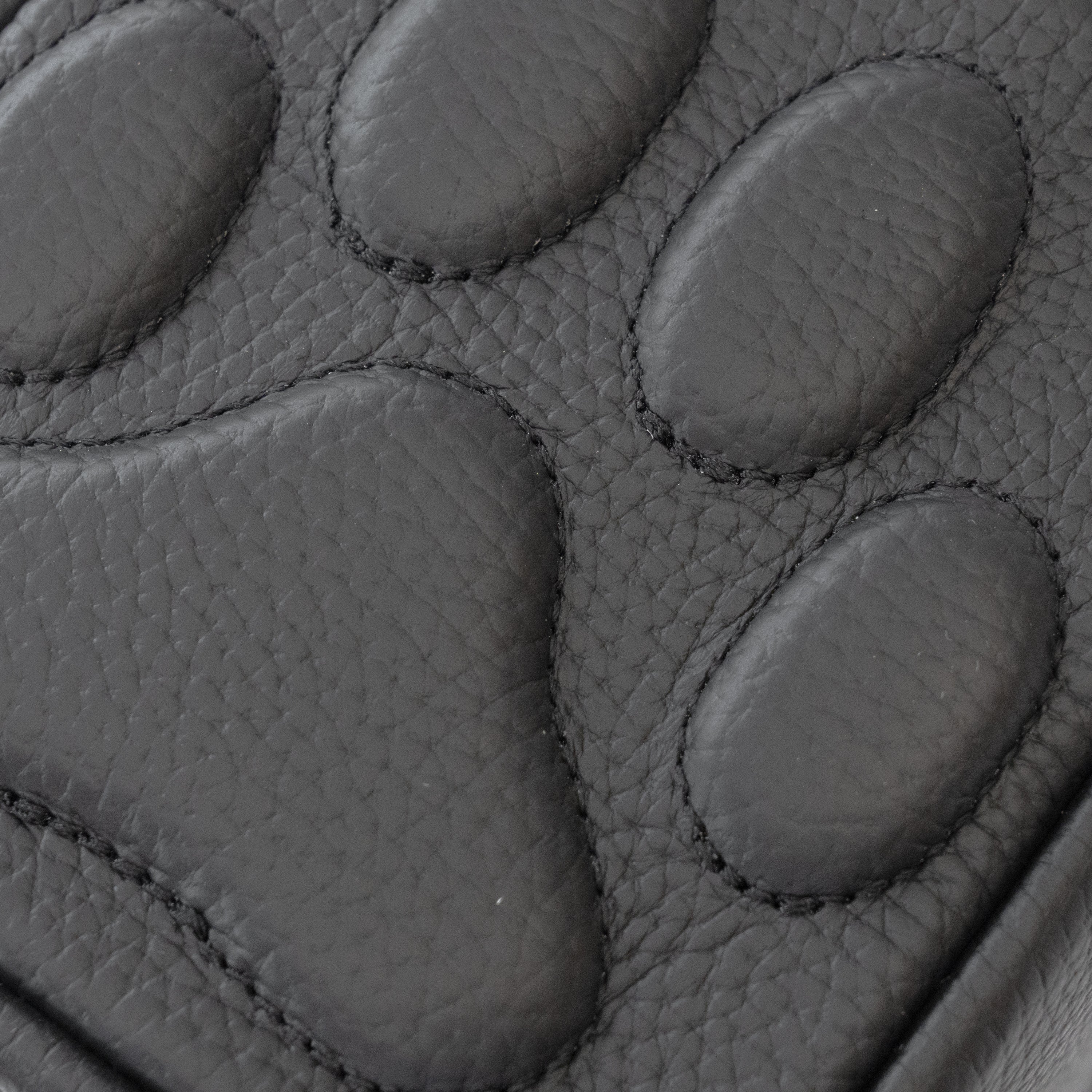 [10% OFF: Friday, May 22, 10:00 PM - Sunday, May 24] Mini Boston Bag - PAW Cuir Mash / Black