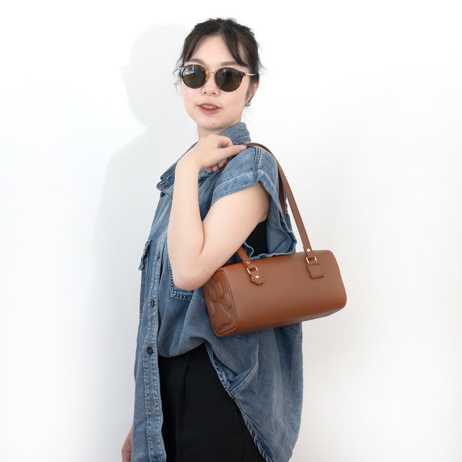 [10% OFF: Friday, May 22, 10:00 PM - Sunday, May 24] Mini Boston Bag - PAW Cuir Mash / Camel