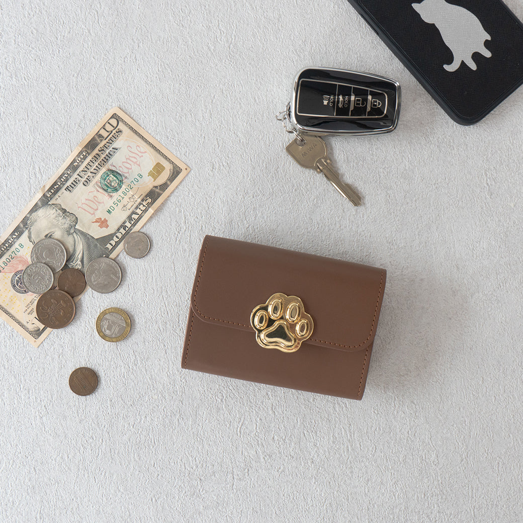 [Early Bird Discount Available] [Made to Order: June 5 (Fri) 10:00 PM - June 14 (Sun)] PAW Plate Mid-Wallet / Camel