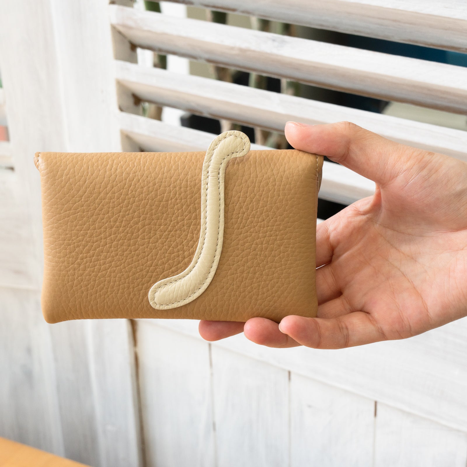 [7/22 (Mon) One-day only, pre-order sale] Flap Wallet Furnya Medium Cuir Mache / Chamois