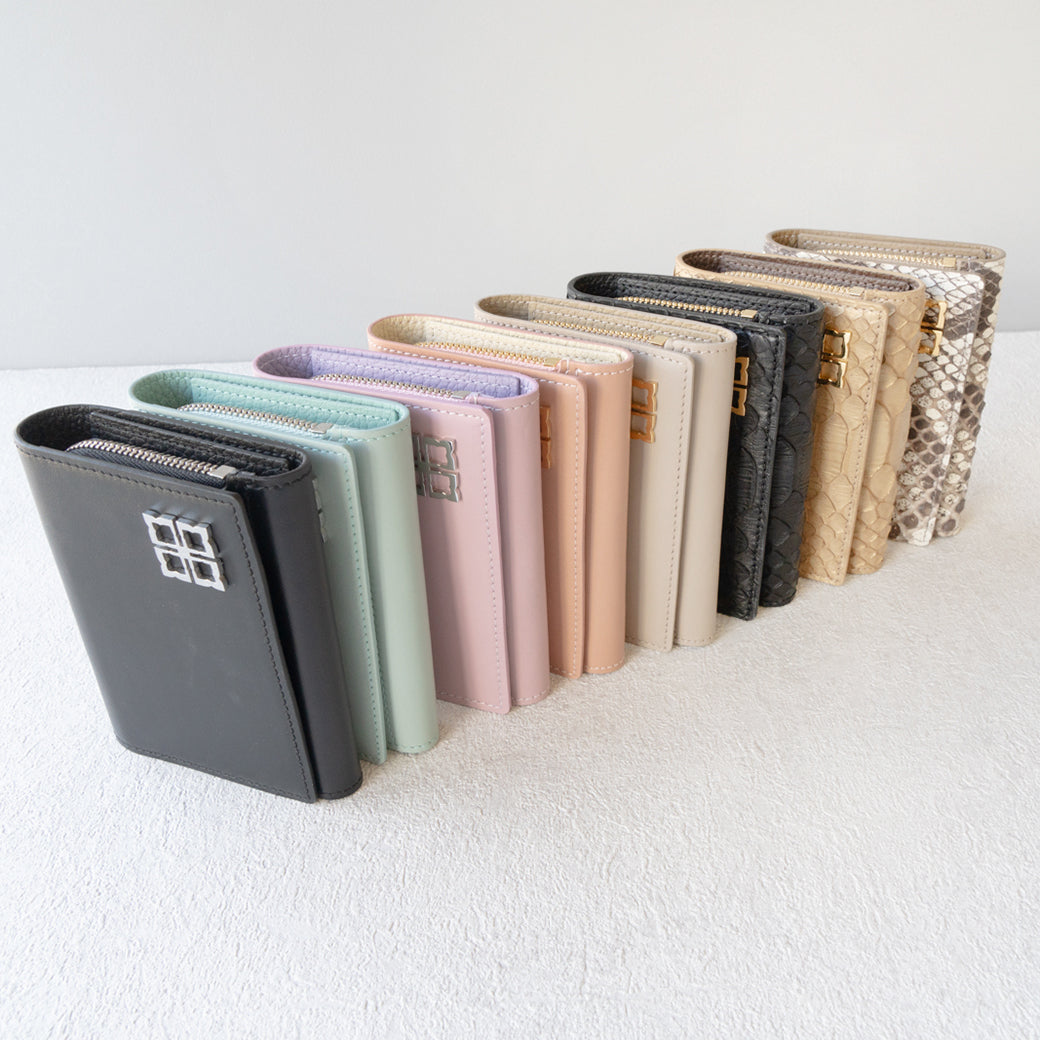 [Made to order 8/16 (Fri) - 8/25 (Sun)] Handy Wallet Opera Lily Grande Lire / Lavender