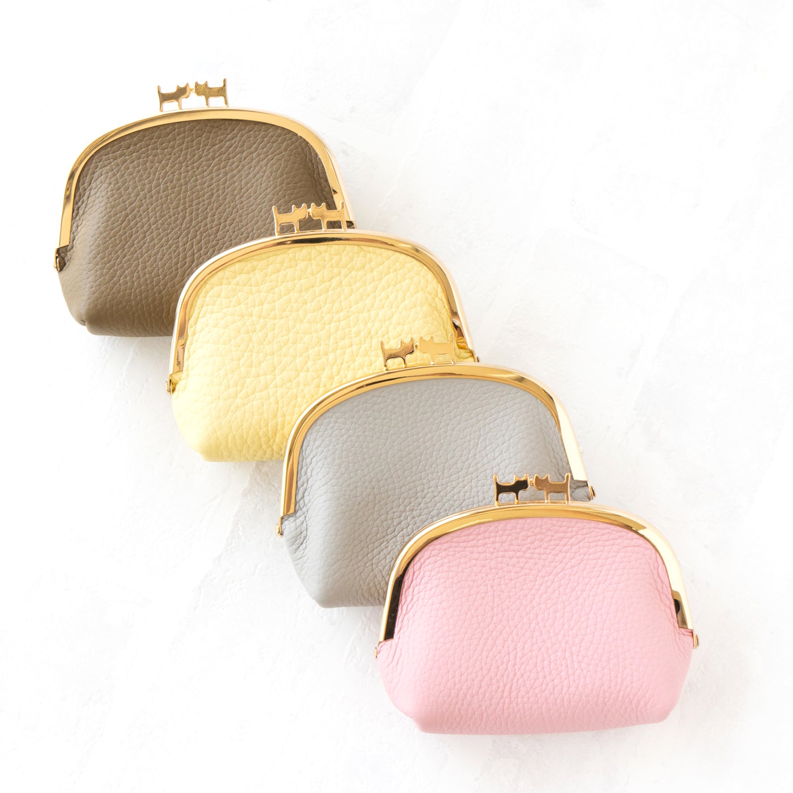 [8/22 (Thu) One-day only, pre-order sales] Nyamaguchi pouch Cuir Mache / Sakura pink