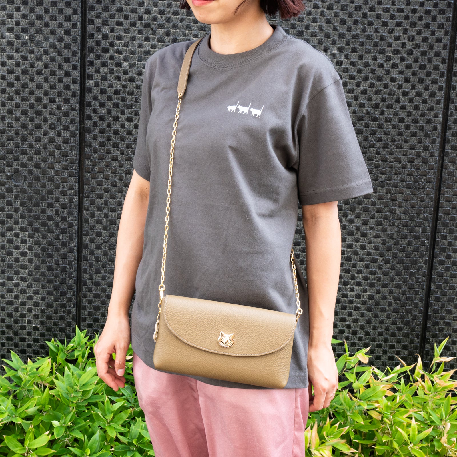 [8/22 (Thu) One-day only, pre-order sale] Furnya Pochette Cuir Mache / Taupe