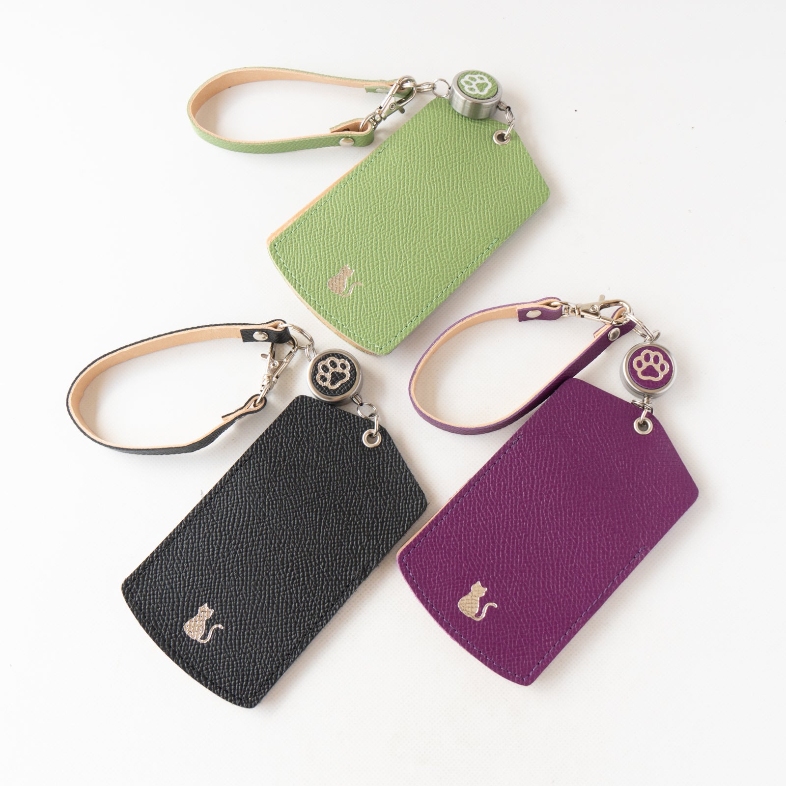 [9/8 (Sun) One-day only, pre-order sale] Nyan PHOTO Pass Case, Veau Epsom / Black