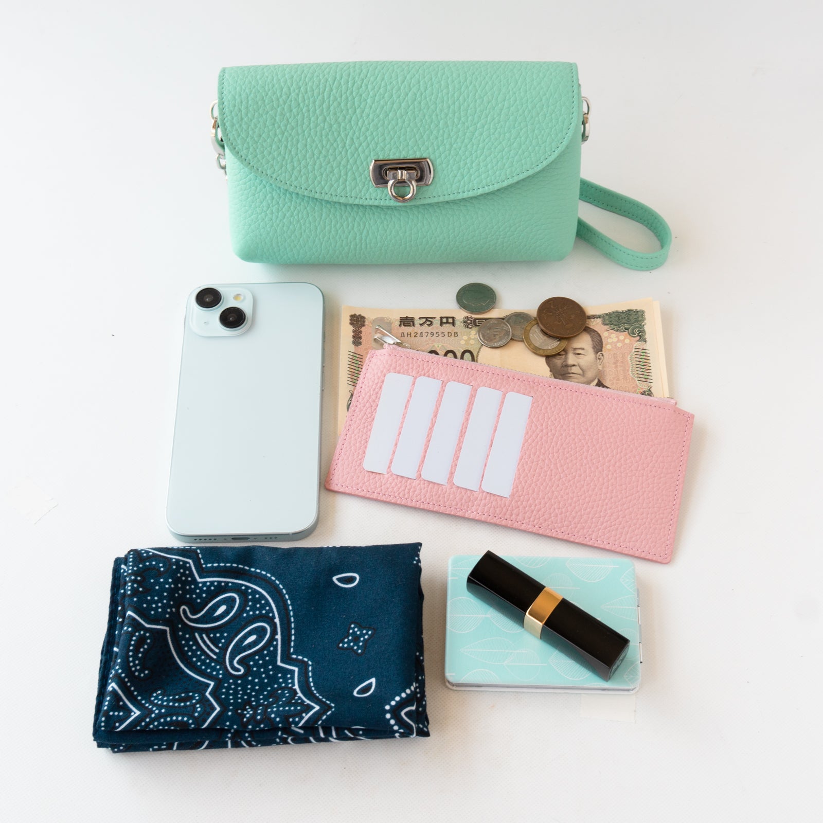 [Made to order 9/6 (Fri) - 9/16 (Mon)] Fleur Million Pochette Taurillon Clemence / Tiffany Blue