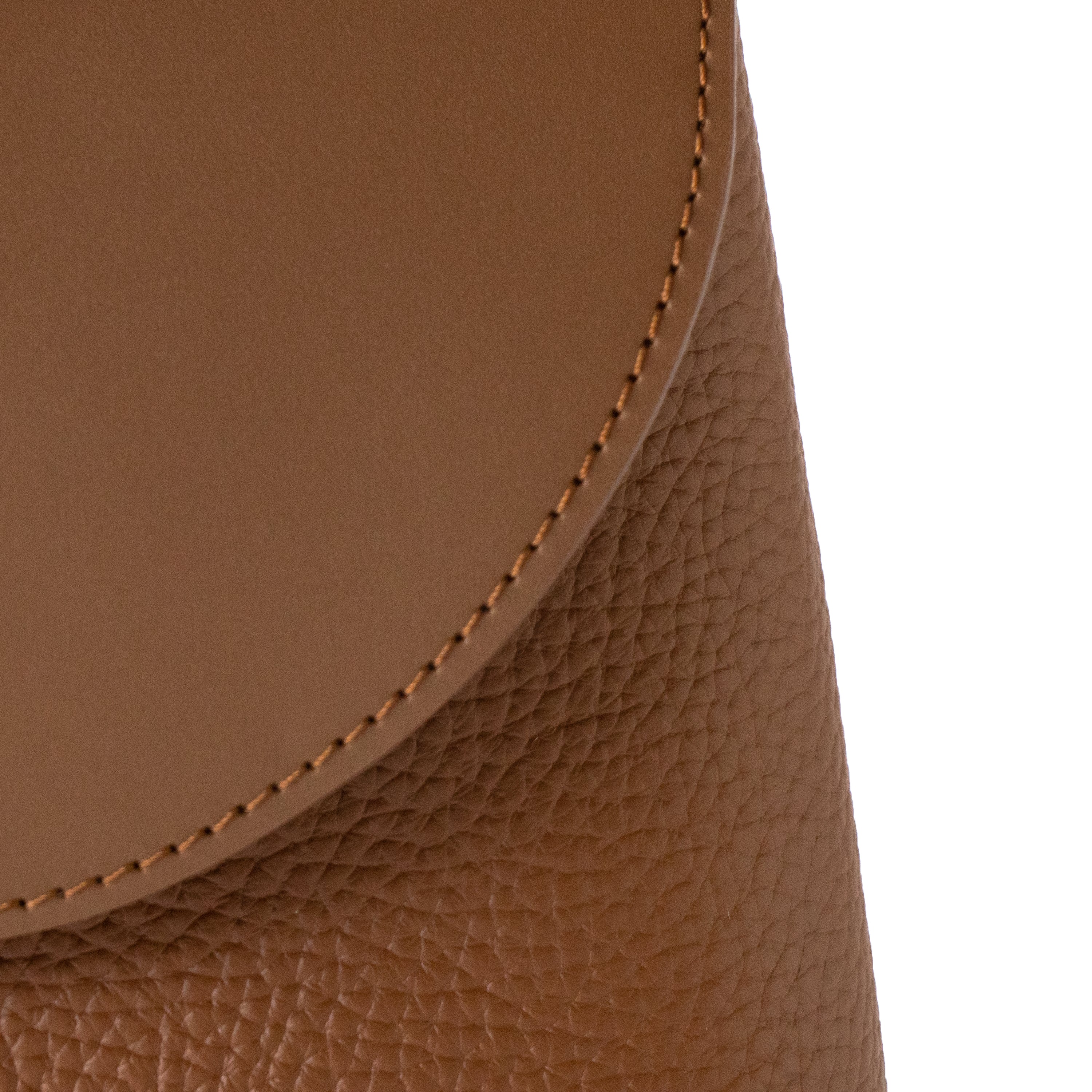 【受注販売：7/24(金)22:00～26(日)】【初回10%OFF】フラップコンビハンドバッグ  /  キャメル