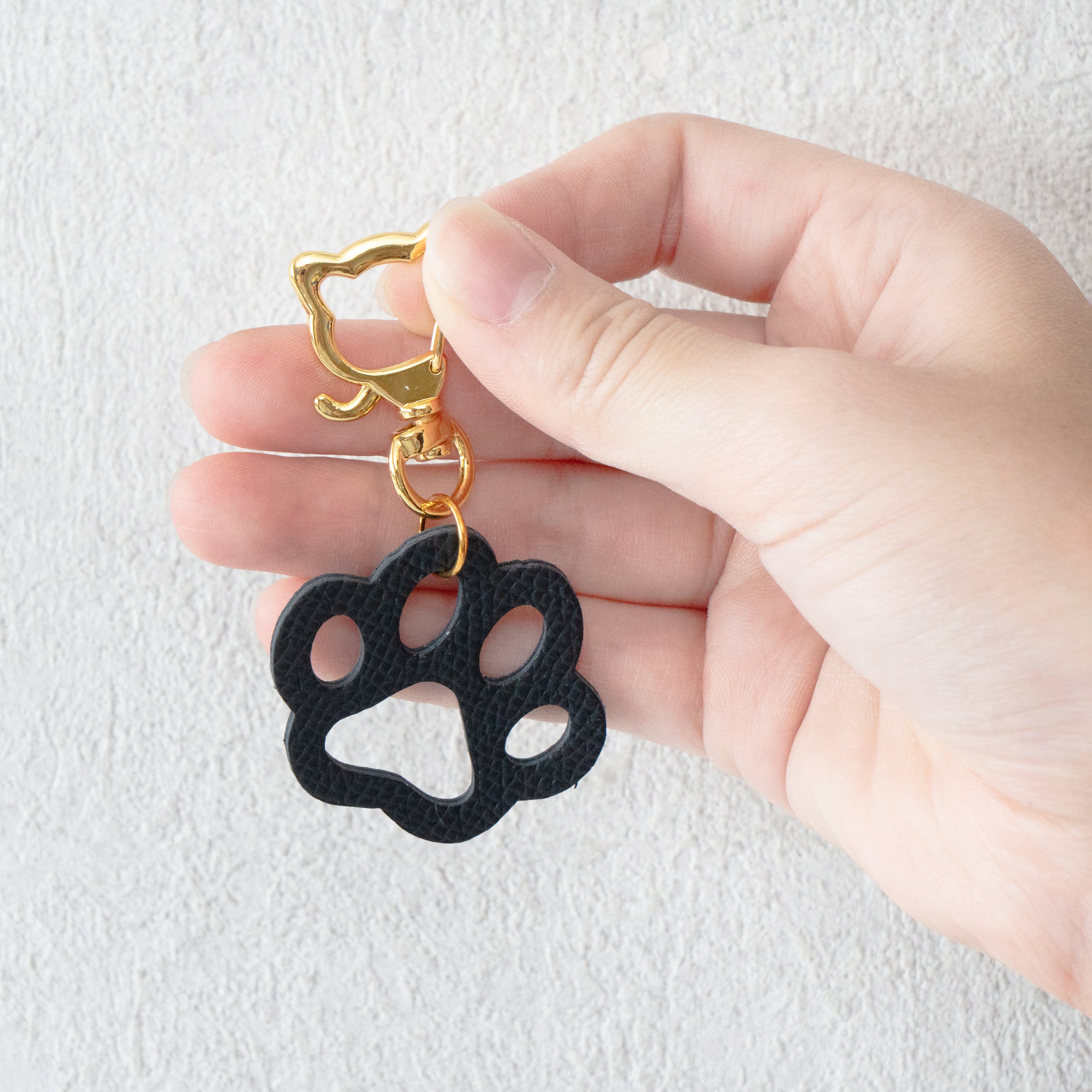 【数量限定】【期間限定：8/14(金)22:00〜17(月)】黒猫ニャーホルダー3点セット [選べる金具カラー]