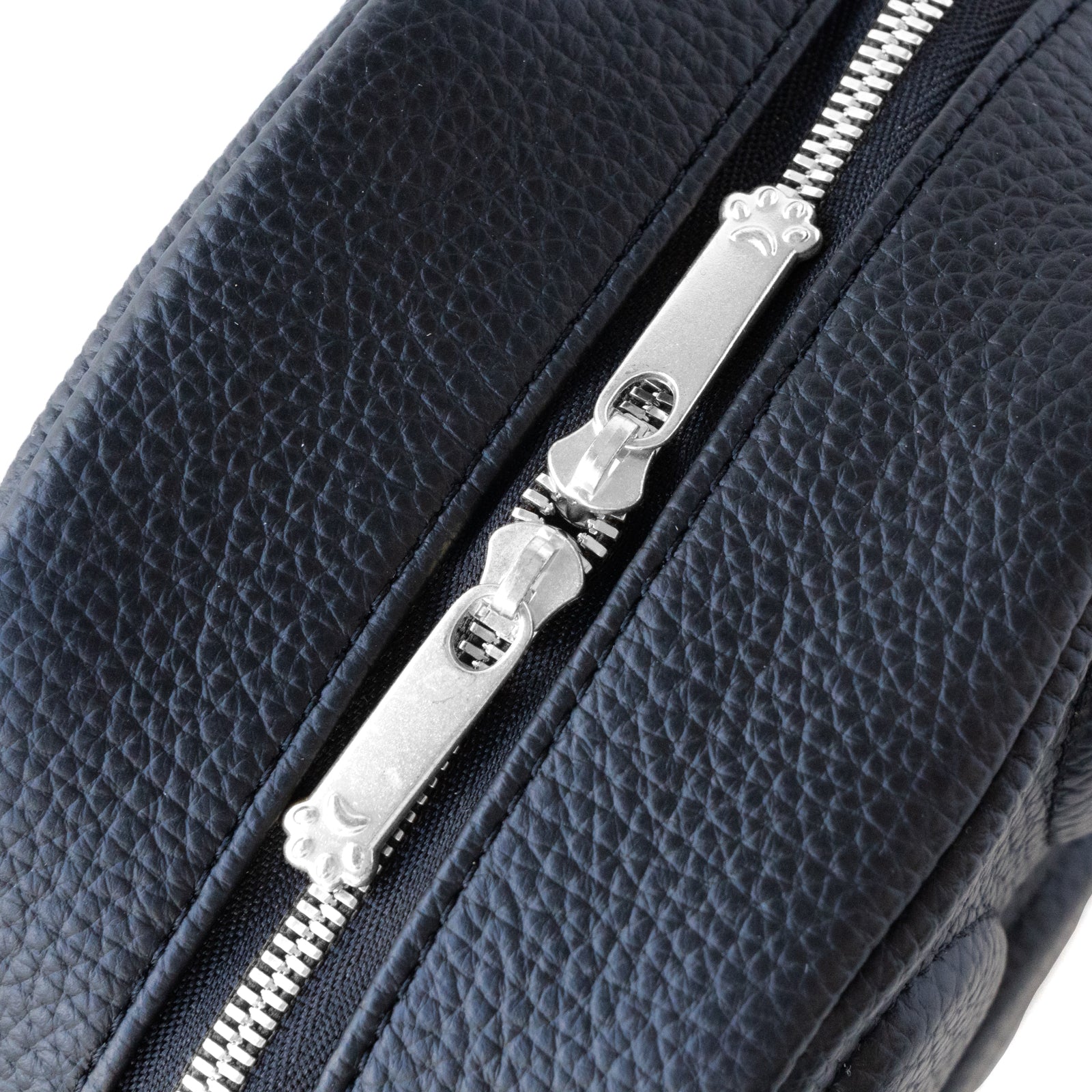 【11/21(金)22:00～ 26時間限定販売】【数量限定】PAWポシェット  キュイール・マッシュ  /  ブラック [選べる金具]