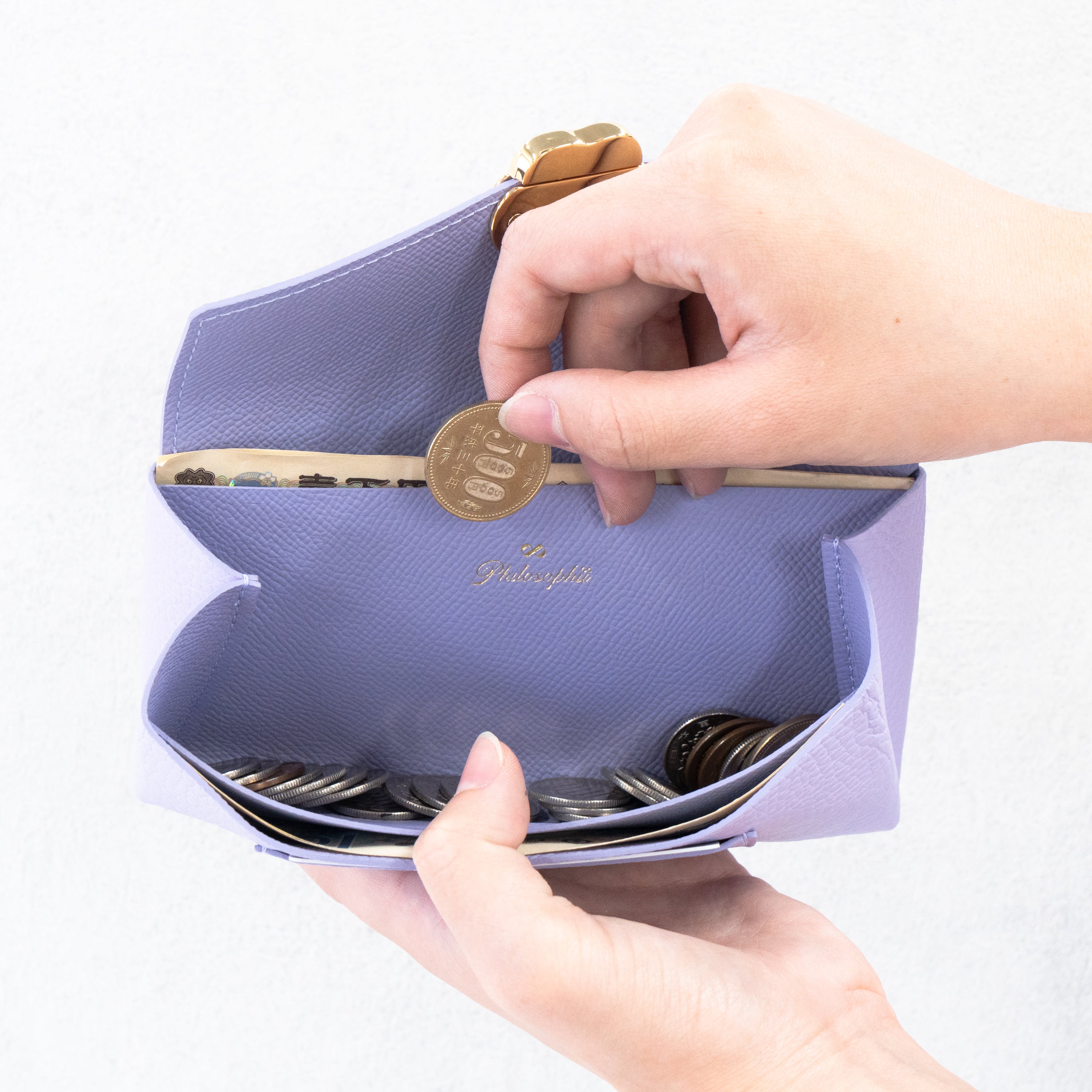 【数量限定】【受注生産：9/4(金)22:00〜6(日)】小さなレザーフラップ長財布・ミャウヴェル　トリヨンクレマンス  /  ギモーヴ