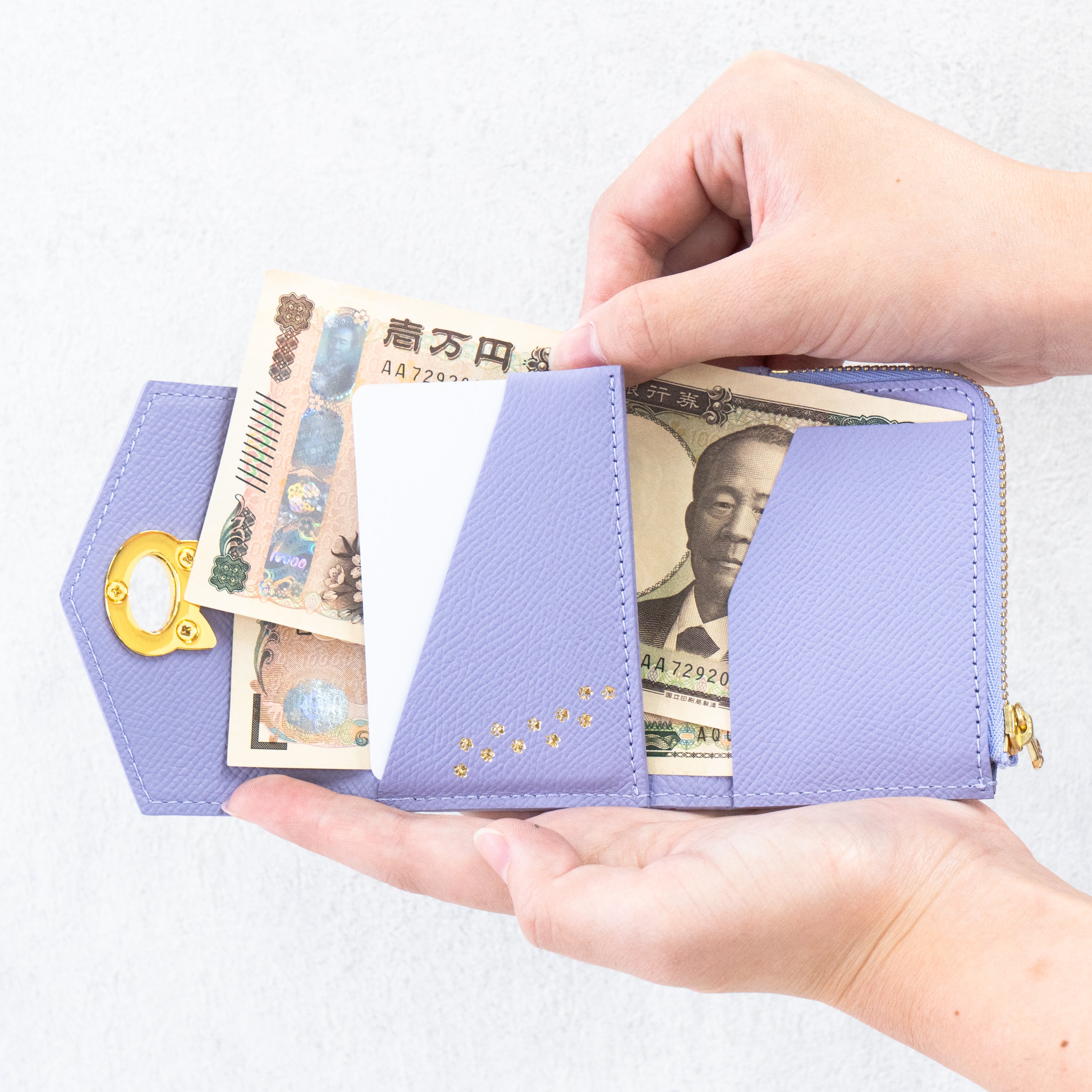 【数量限定】【受注生産：9/4(金)22:00〜6(日)】ハンディウォレット・ニャペラ    トリヨンクレマンス /  ギモーヴ