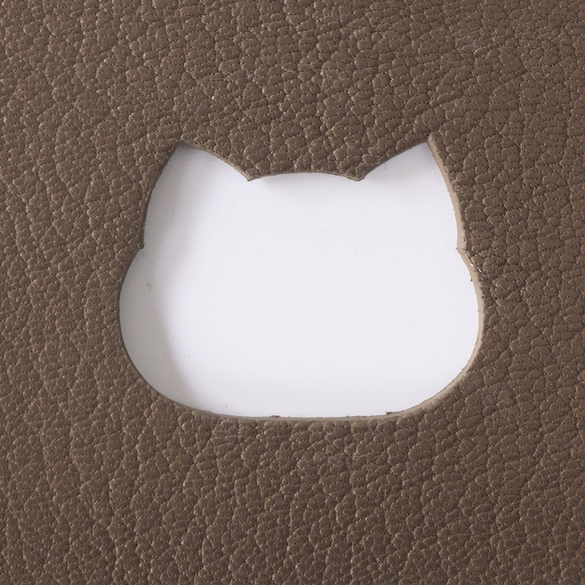 【リニューアル初回10%OFF】【受注販売：9/18(金)22:00～23(水)】ニャペラグランデ　シェーブル  /  エトゥープ