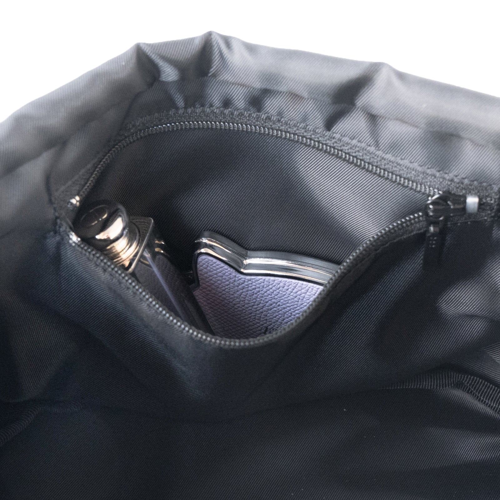 【10/7(火)22:00～ 26時間限定販売】【数量限定】PAW in BAG /  ブラック
