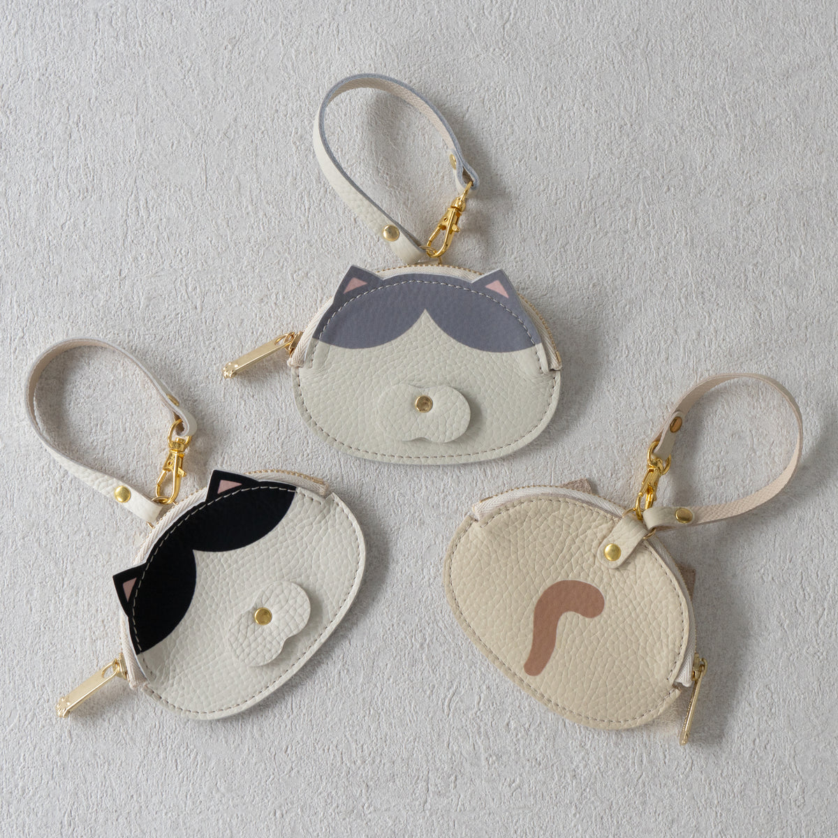 [Made-to-order: 10/23 (Fri) 22:00 - 26 (Mon)] Printed Cat Face Coin Case / Hachiware (Grey)