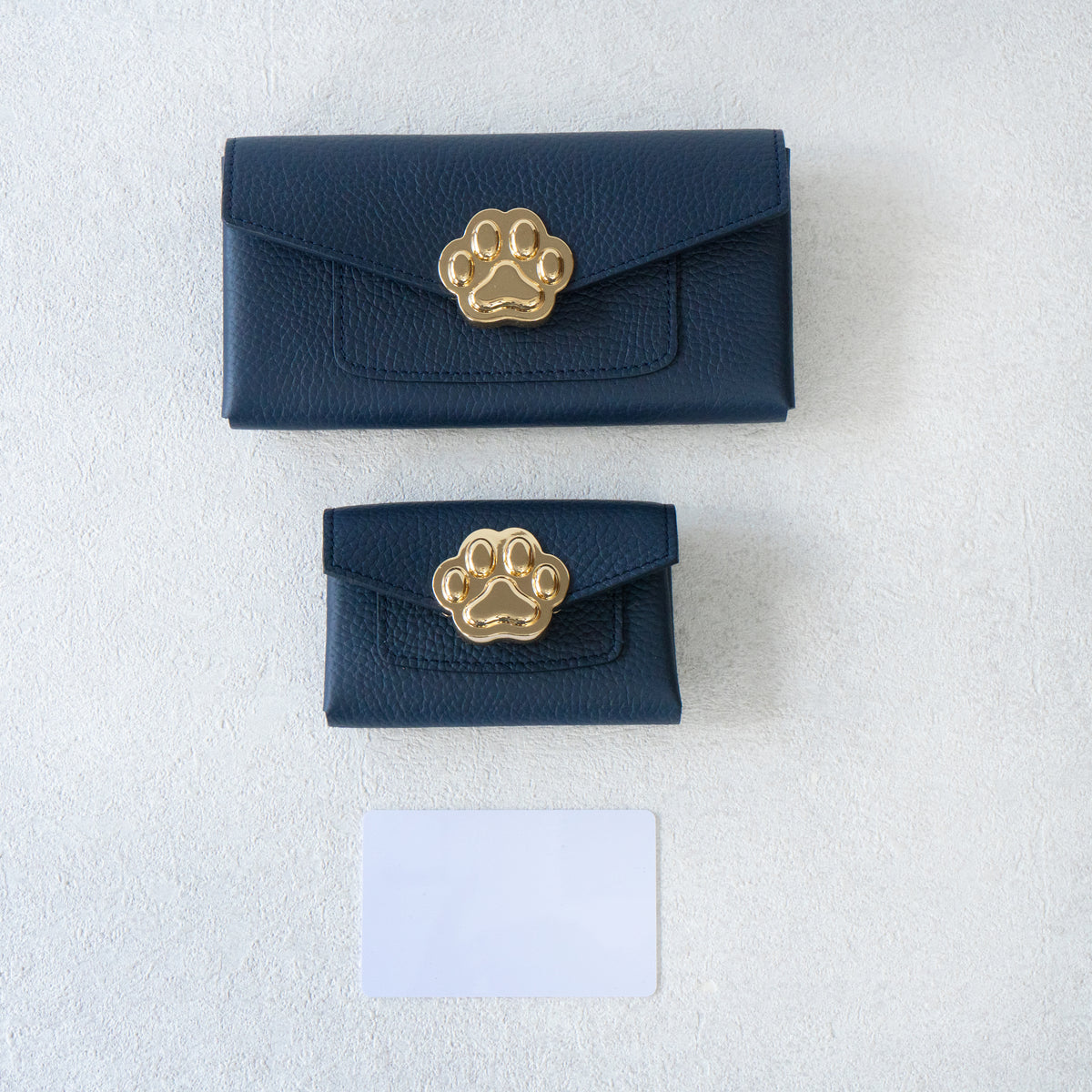 [Made-to-order: 10/23 (Fri) 22:00 – 10/26 (Mon)] Small Multi-case: Meowver Mini Cuir Mâche / Bleu Nuit