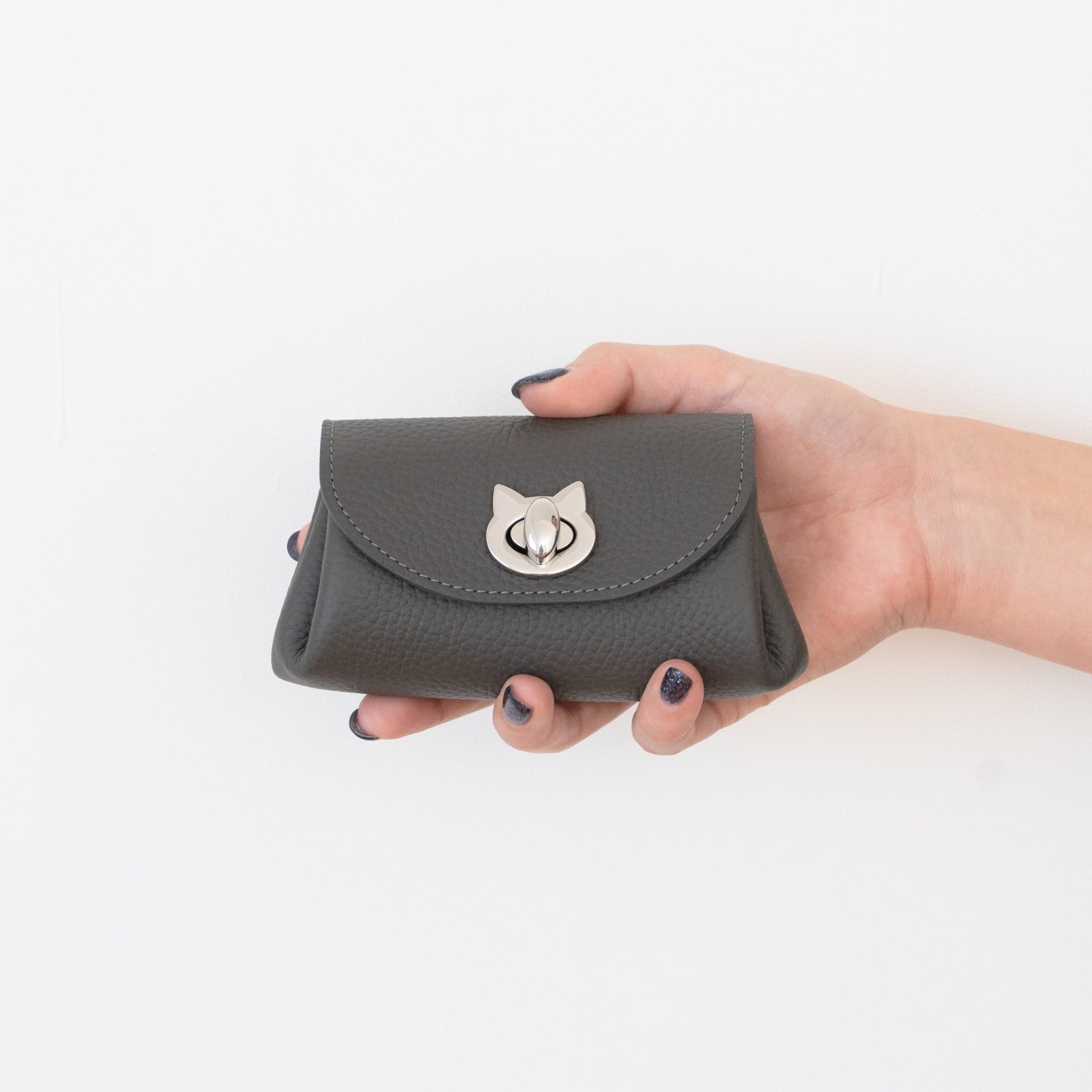 【10/7(火)22:00～ 26時間限定販売】シェルウォレット CAT   キュイール・マッシュ　/  グラファイト