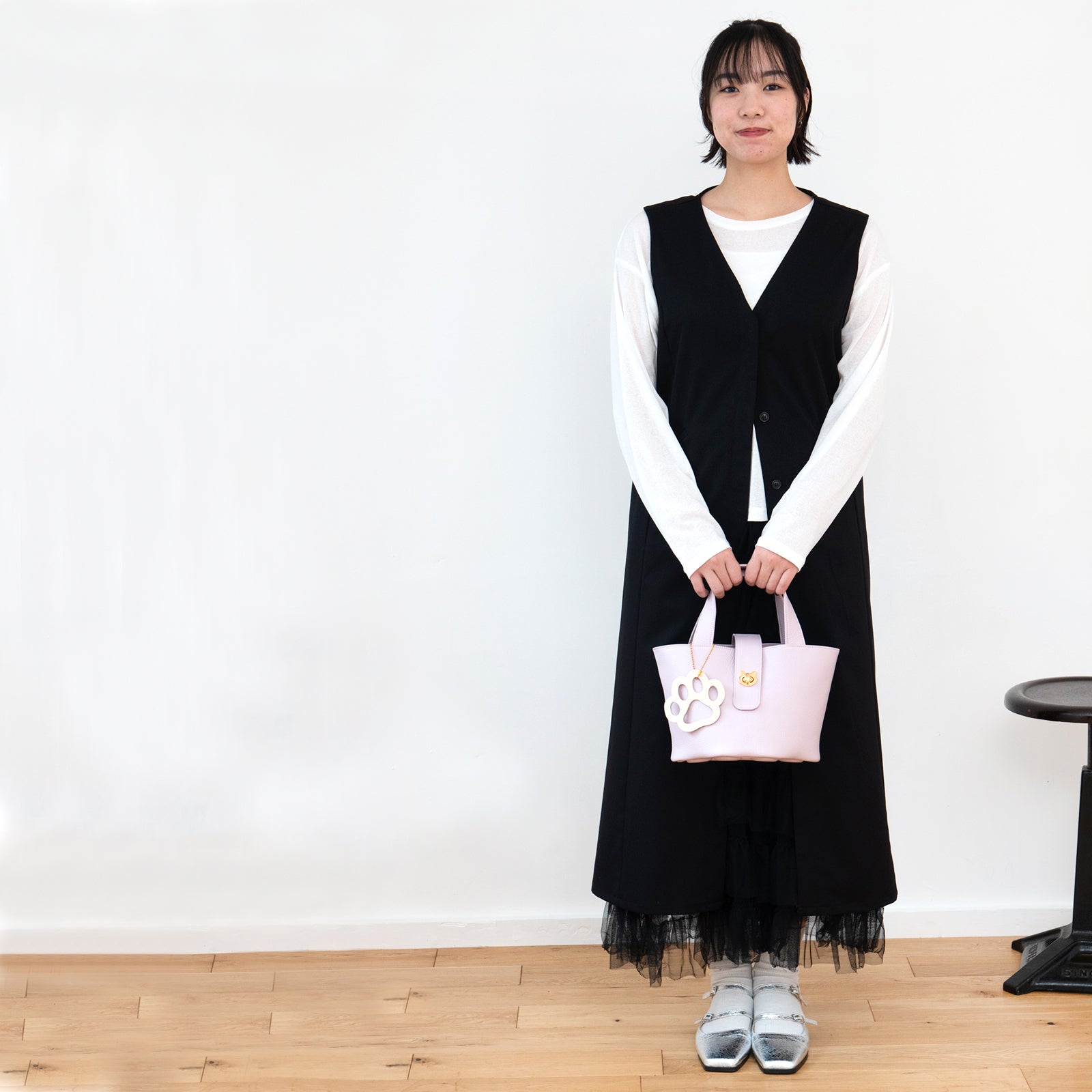 【10/21(火)22:00～ 26時間限定販売】【数量限定】[NEW] バケットバッグ  PAW (パウ)  肉球チャームセット　  キュイールマッシュ  /  モーヴシルベスティン