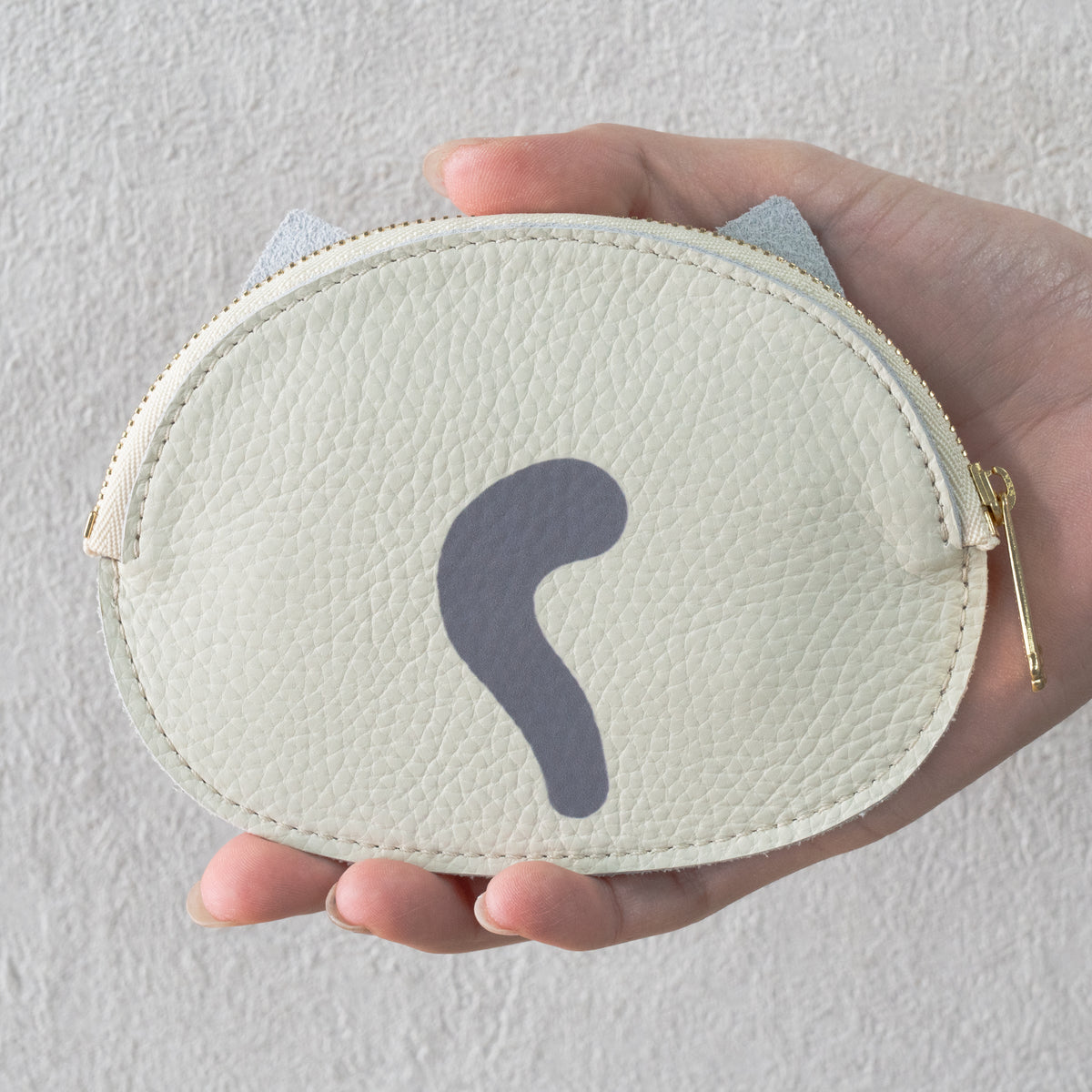 [Made-to-order: 10/23 (Fri) 22:00 - 10/26 (Mon)] Printed Nyan Face Pouch / Hachiware (Gray)