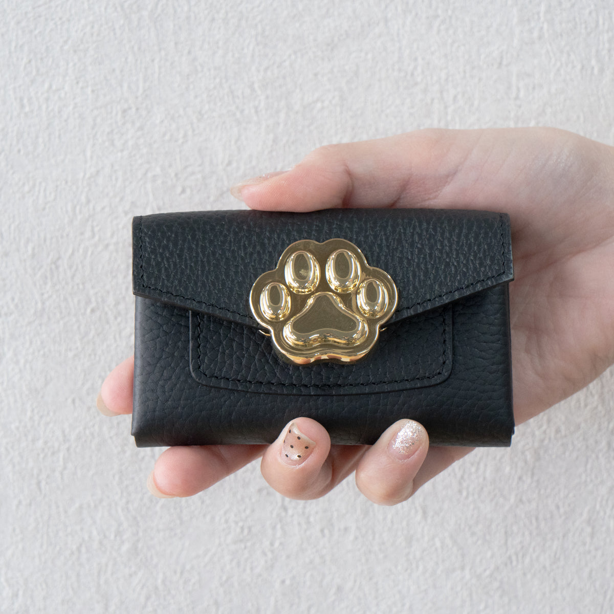 [Pre-order: Fri, Oct 23, 22:00 – Mon, Oct 26] Small Multi-Case: Meowver Mini Cuir Mache / Black