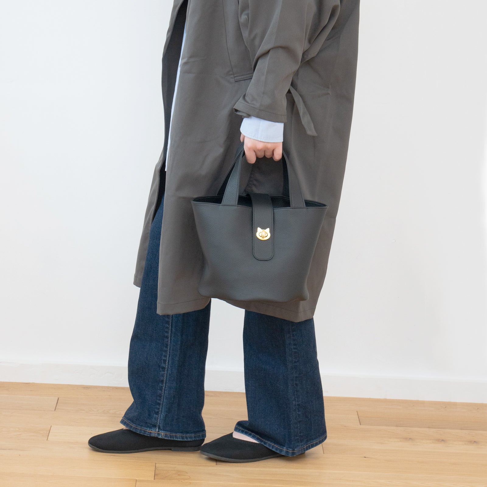 バケットバッグ PAW (パウ) キュイール・マッシュ / ブラック [選べる