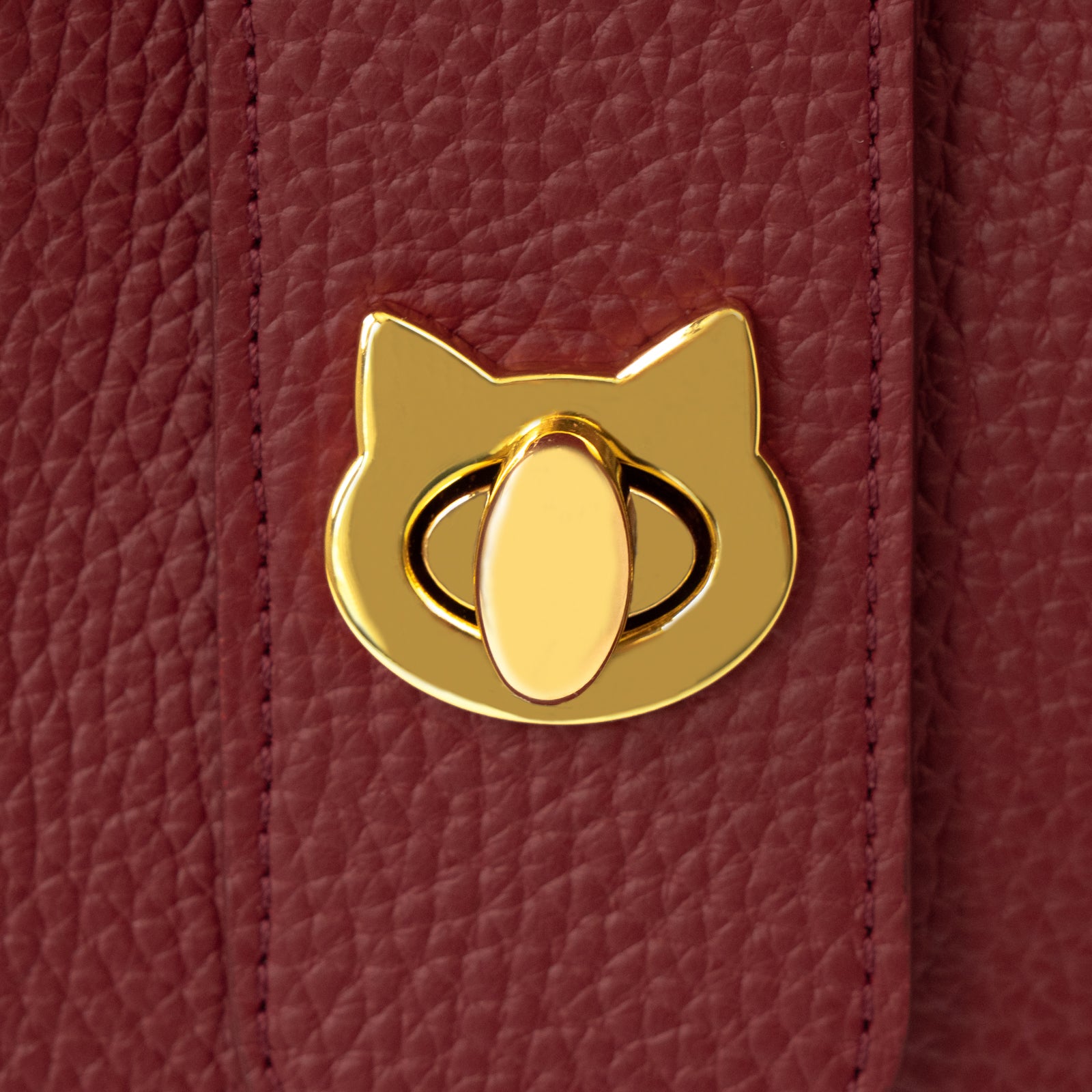 ショルダーバッグ  PAW (パウ)   キュイール・マッシュ / ボルドー