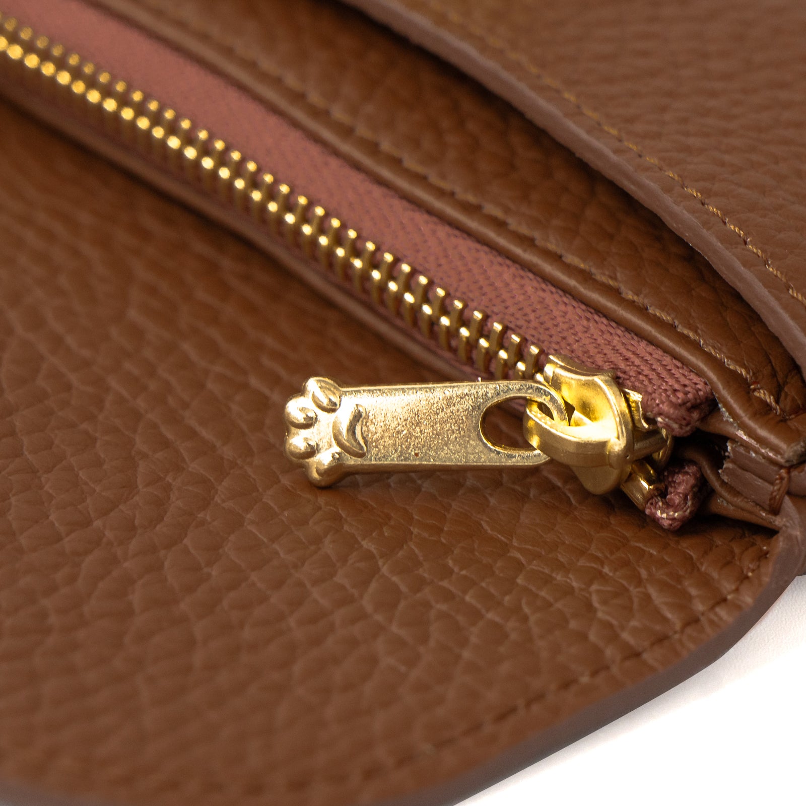 フラップウォレット・フルーニャ ミディアム　キュイール・マッシュ / キャメル