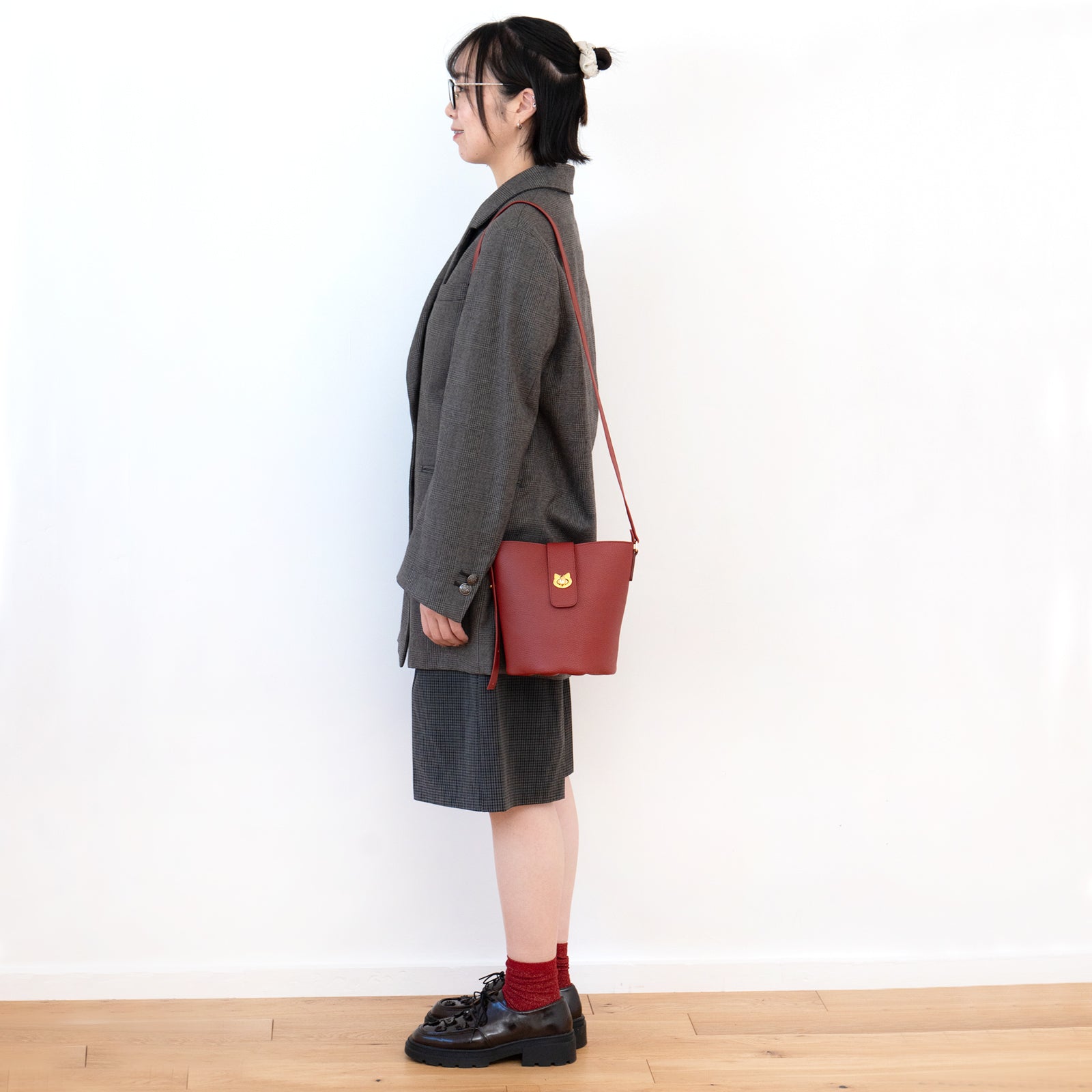 ショルダーバッグ  PAW (パウ)   キュイール・マッシュ / ボルドー