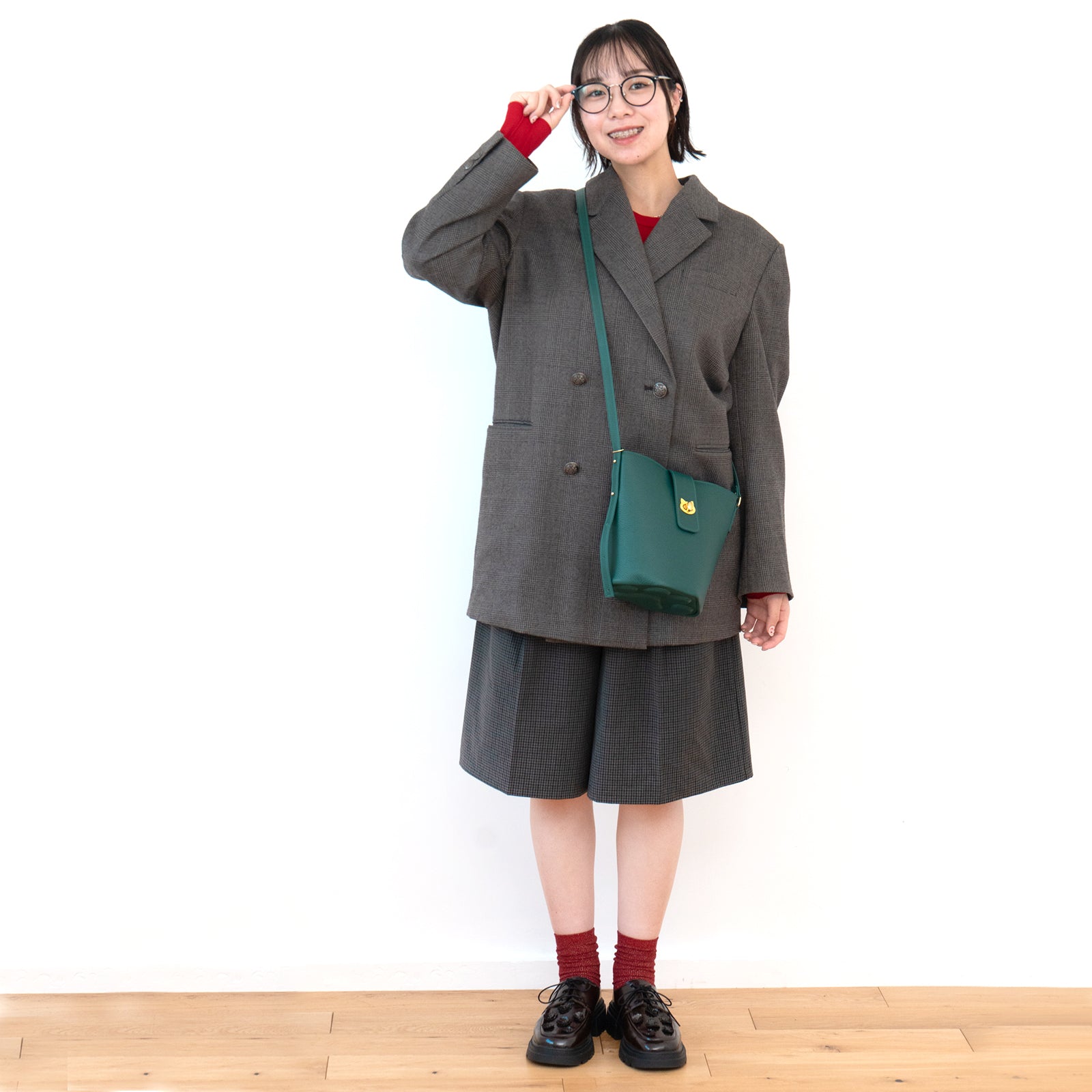 ショルダーバッグ  PAW (パウ)   キュイール・マッシュ / エメラルド