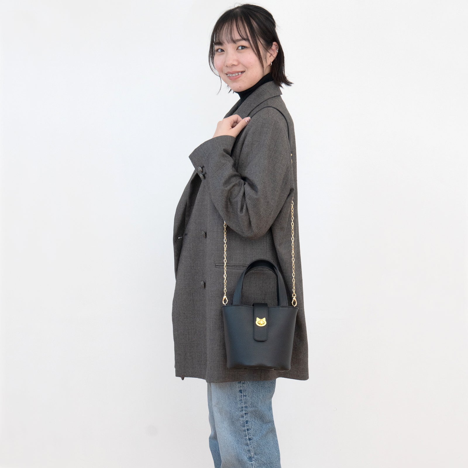 【12/7(日)22:00～ 26時間限定販売】【数量限定】 チェーンショルダー付きミニバッグ・PAW  (パウ)   / ブラック [選べる金具]