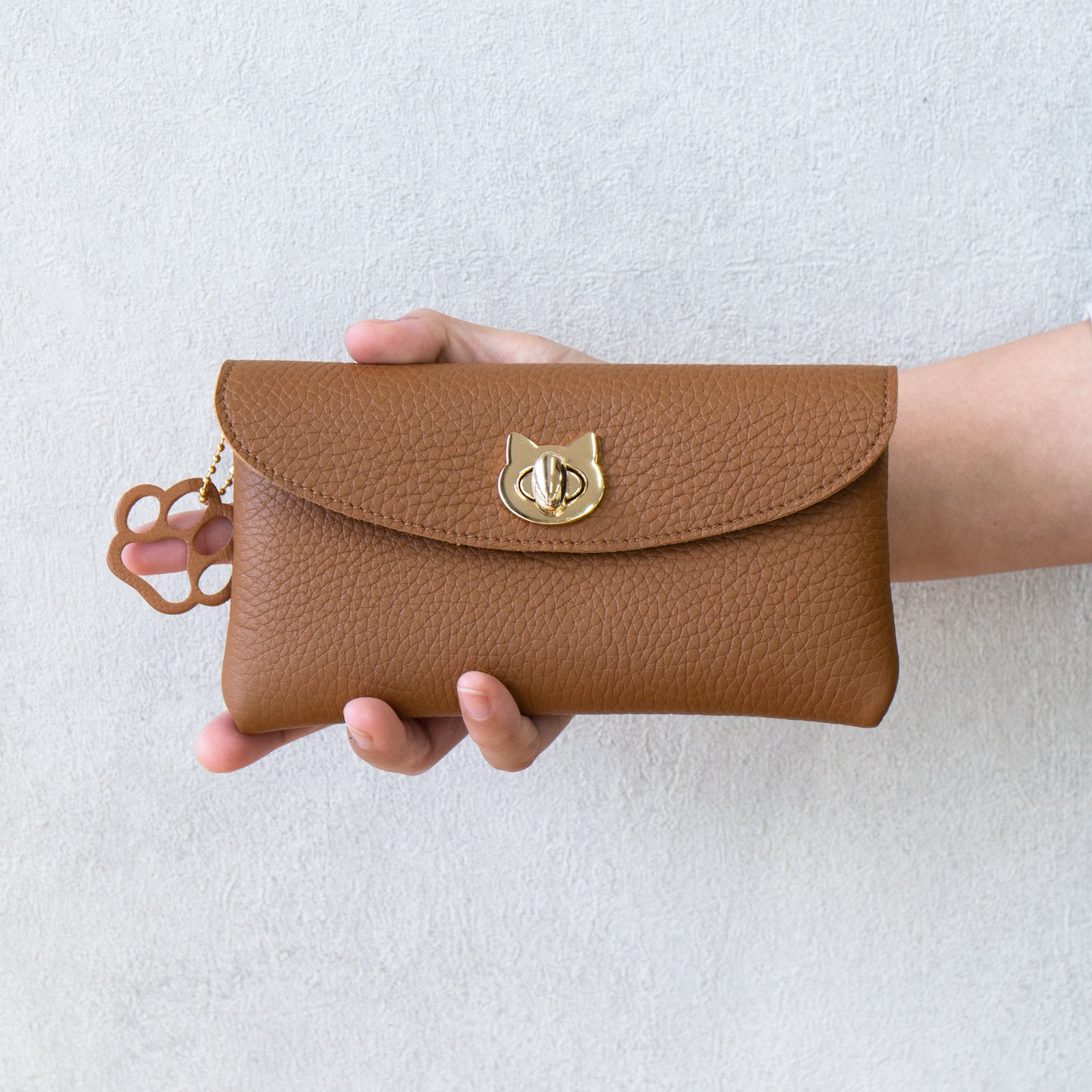 [OUTLET, Limited Quantity] [12/21 (Sat) - 12/23 (Mon) 3-day limited order sale] Frunya Pouch L Taurillon Clemence / Gold