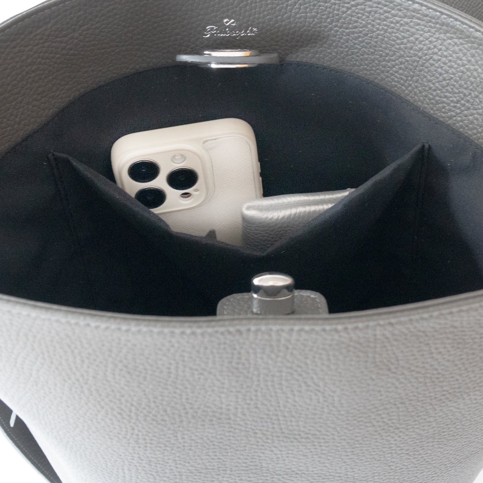 【11/21(金)22:00～ 26時間限定販売】【数量限定】3WAYバッグ PAW (パウ)    キュイール・マッシュ  /  グラファイト