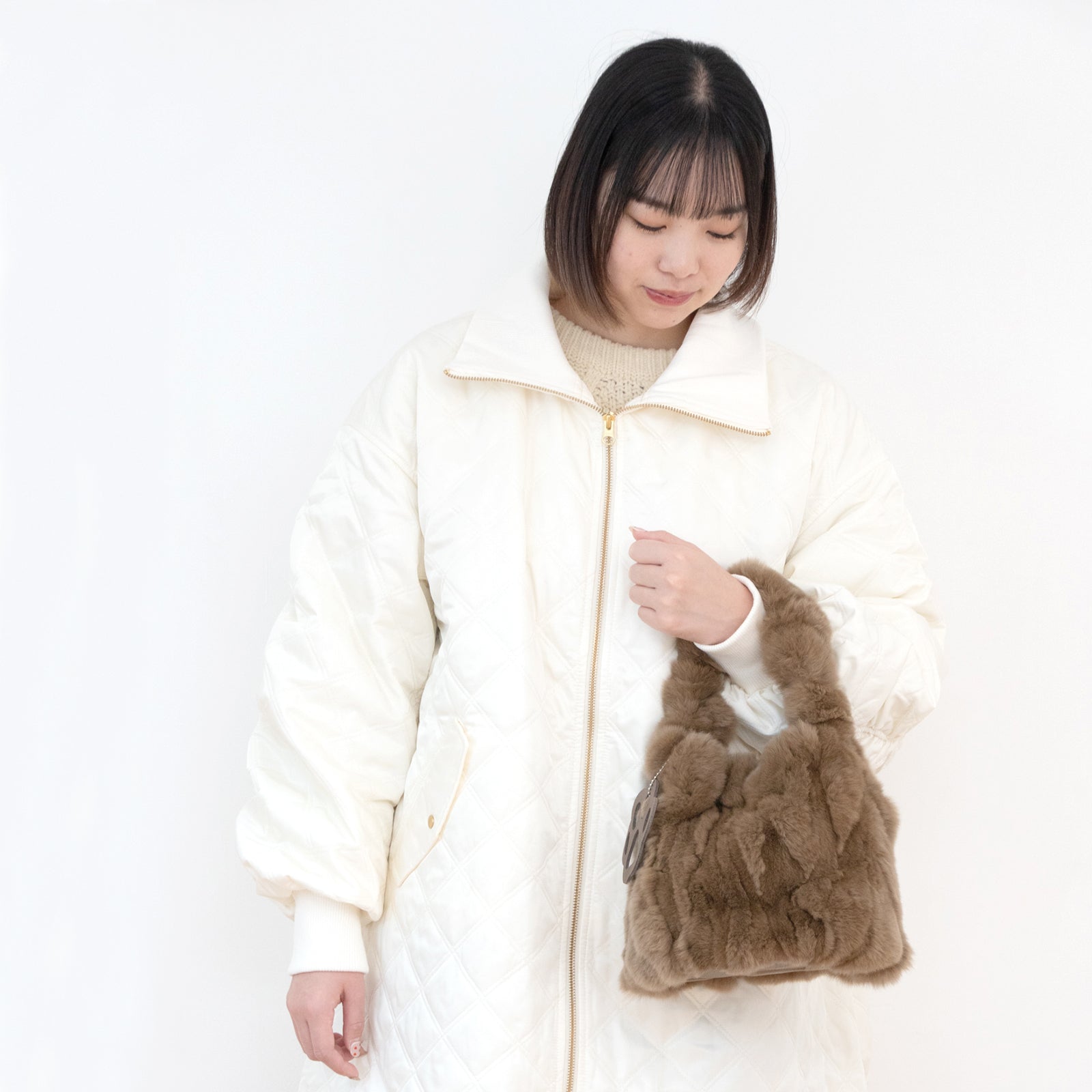 【12/7(日)22:00～ 26時間限定販売】【数量限定】 ワンハンドルファーバッグ・PAW  (パウ)   / キャメル