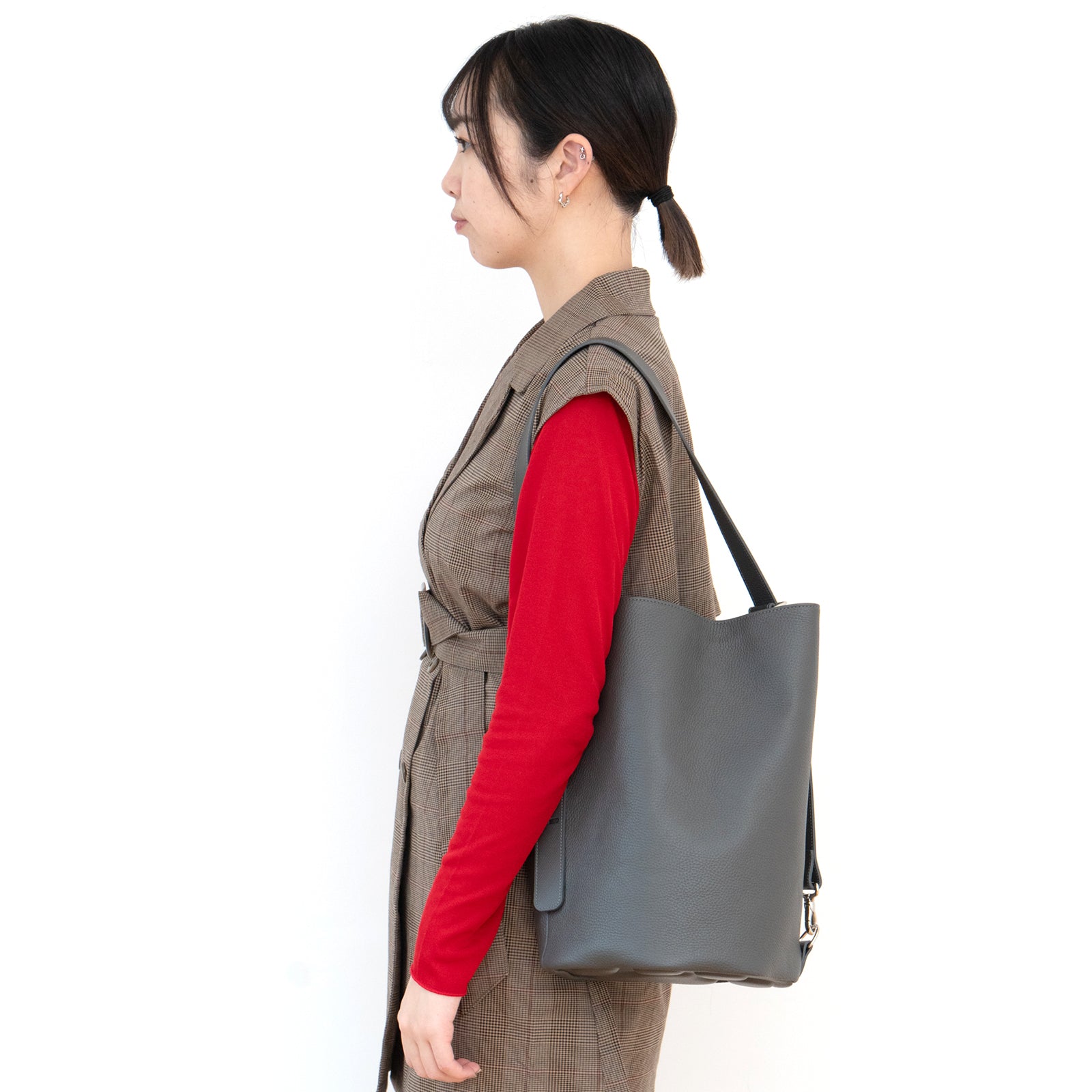 【11/21(金)22:00～ 26時間限定販売】【数量限定】3WAYバッグ PAW (パウ)    キュイール・マッシュ  /  グラファイト