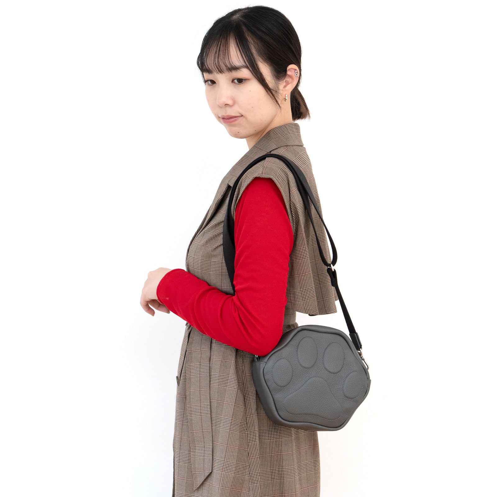 【11/21(金)22:00～ 26時間限定販売】【数量限定】PAWポシェット  キュイール・マッシュ  /  グラファイト