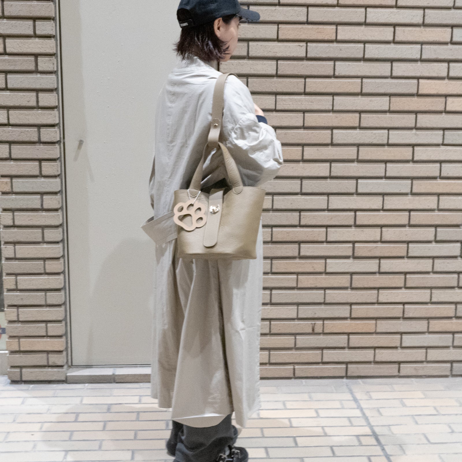 [Resale 1/1 (Wed) ~ 1/3 (Fri)] PAW exclusive Sholmeear Strap Cuir Mash / Taupe 