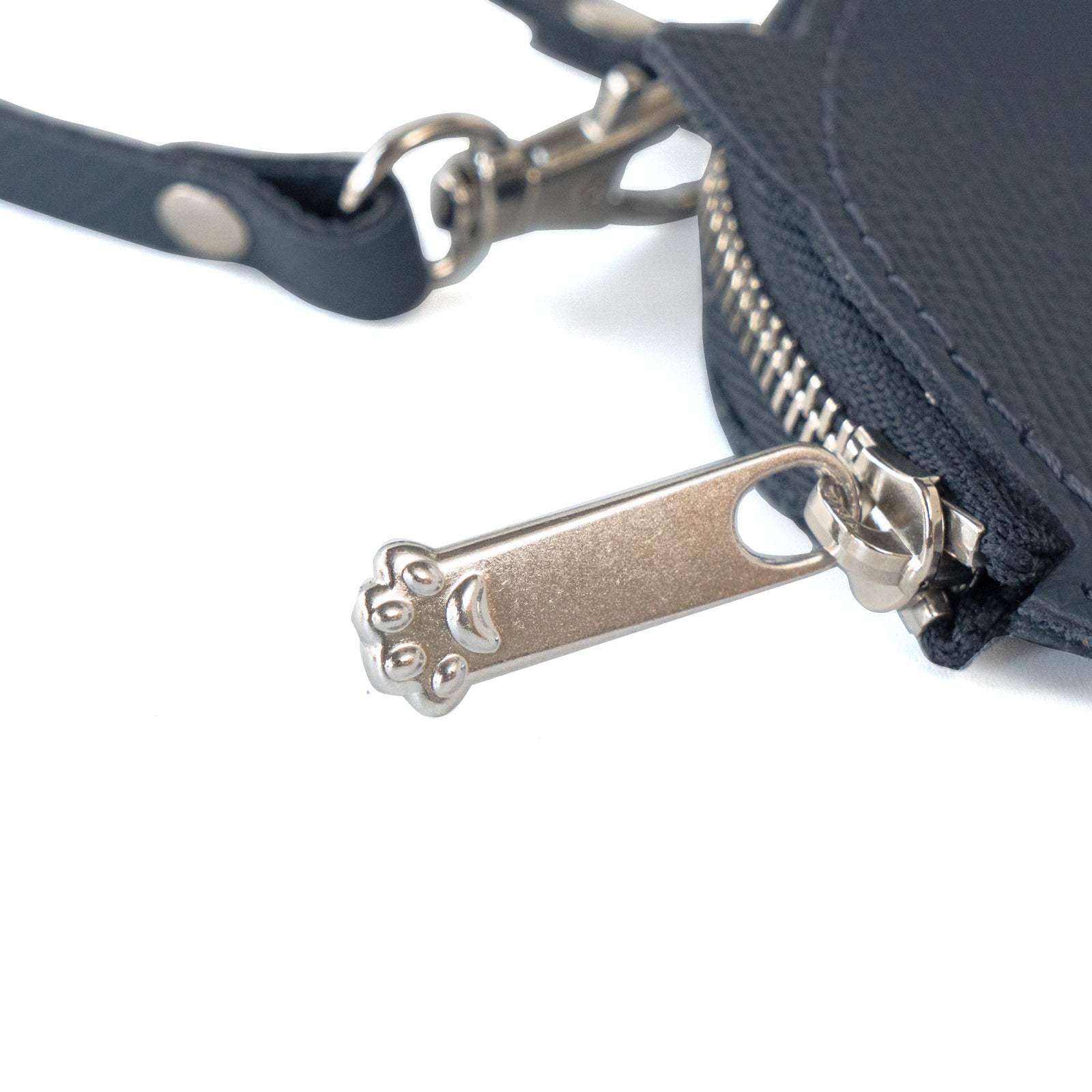 [NEW] にゃんフェイスコインケース　キュイール・ミネルバ  /   ブルーフランス