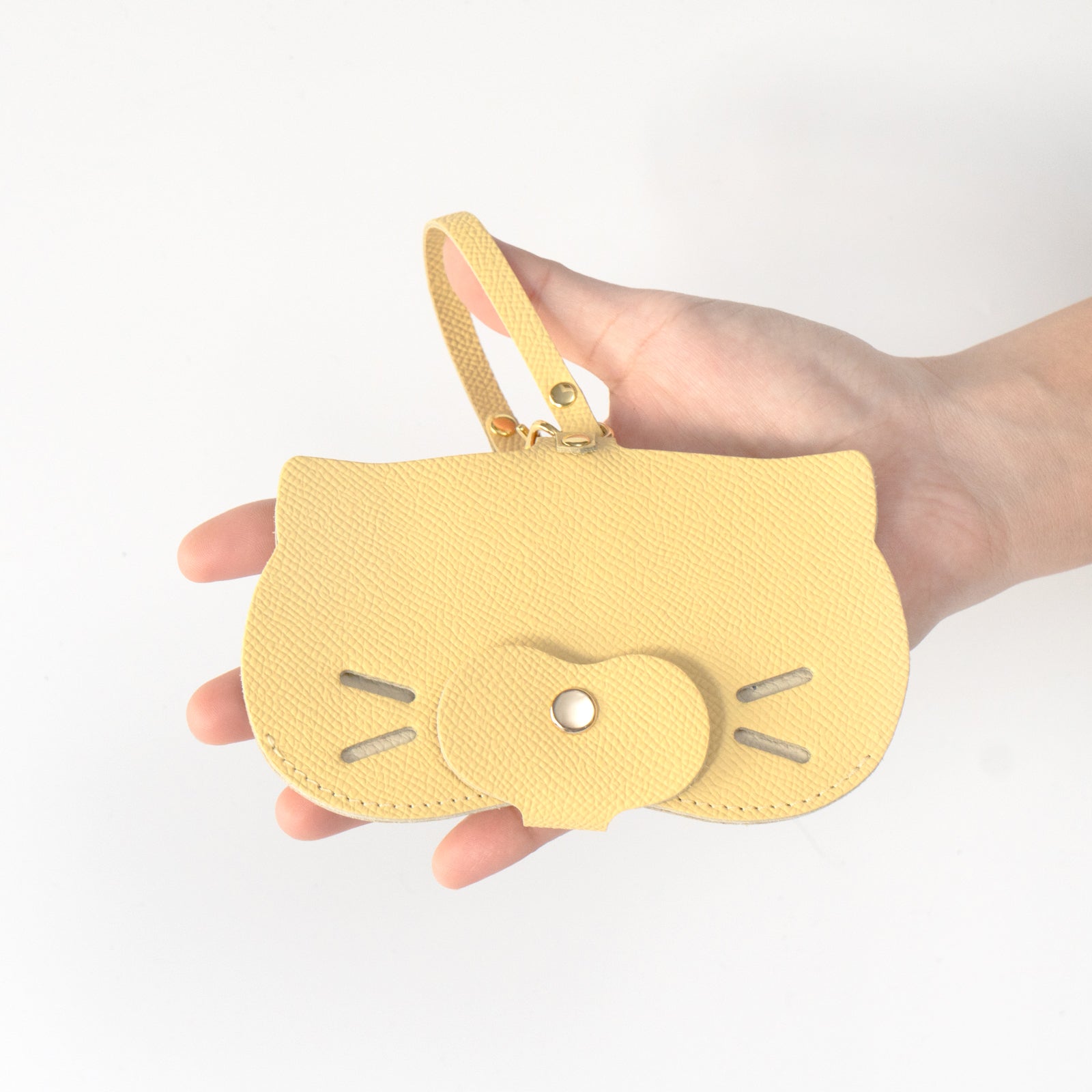 にゃんフェイス めがねケース   キュイール・ミネルバ  /  カナリア