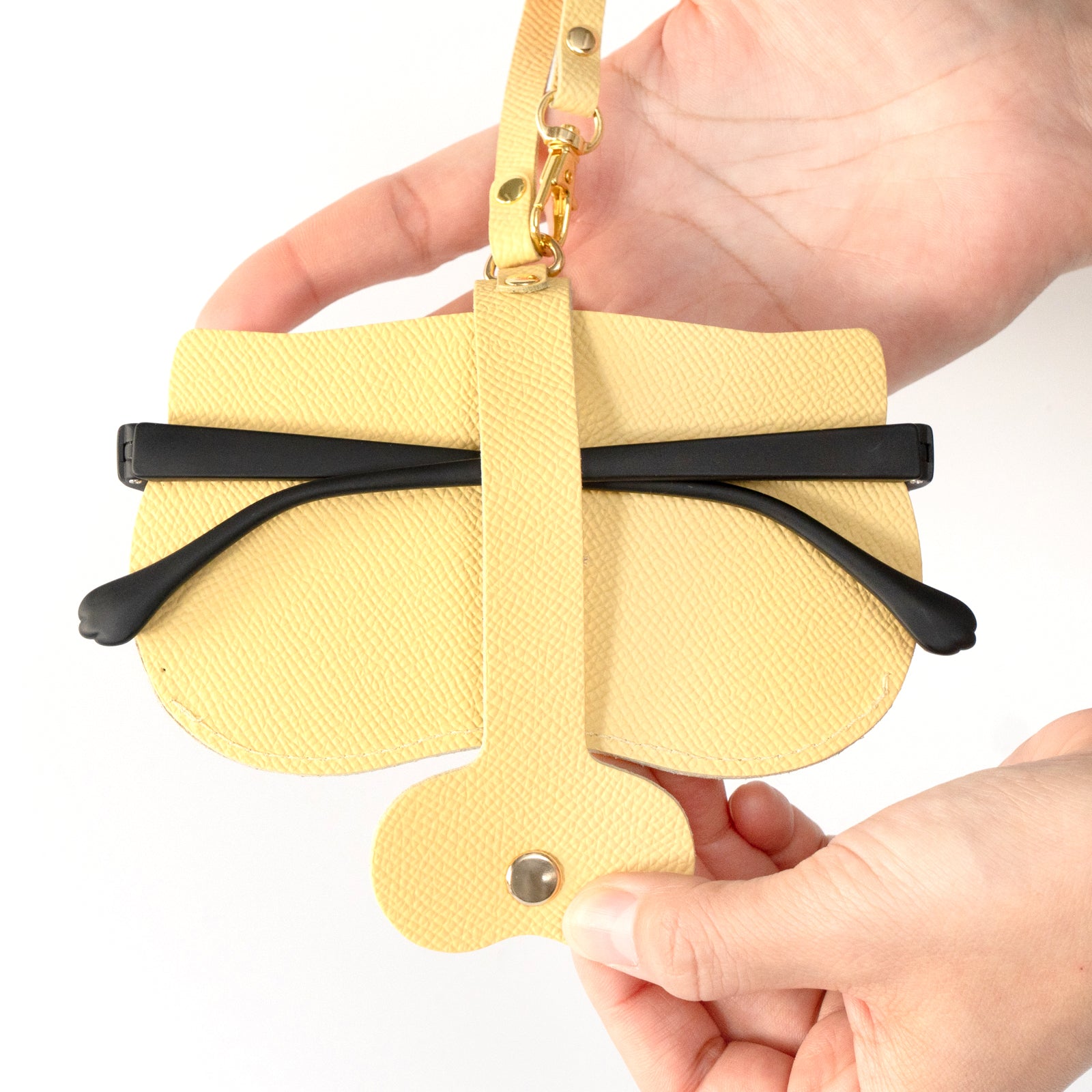 にゃんフェイス めがねケース   キュイール・ミネルバ  /  カナリア