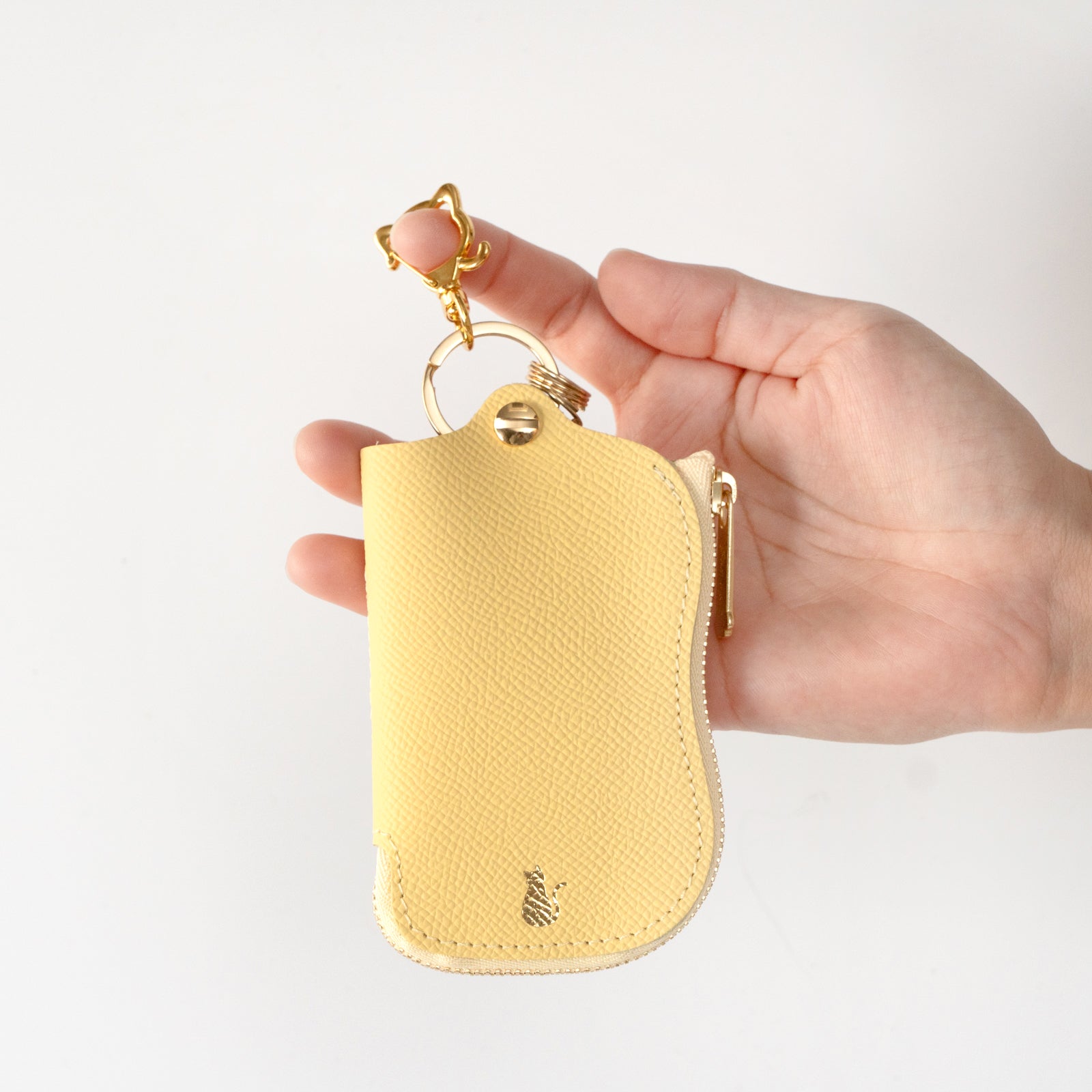スマートキーケース　キュイール・ミネルバ  /  カナリア