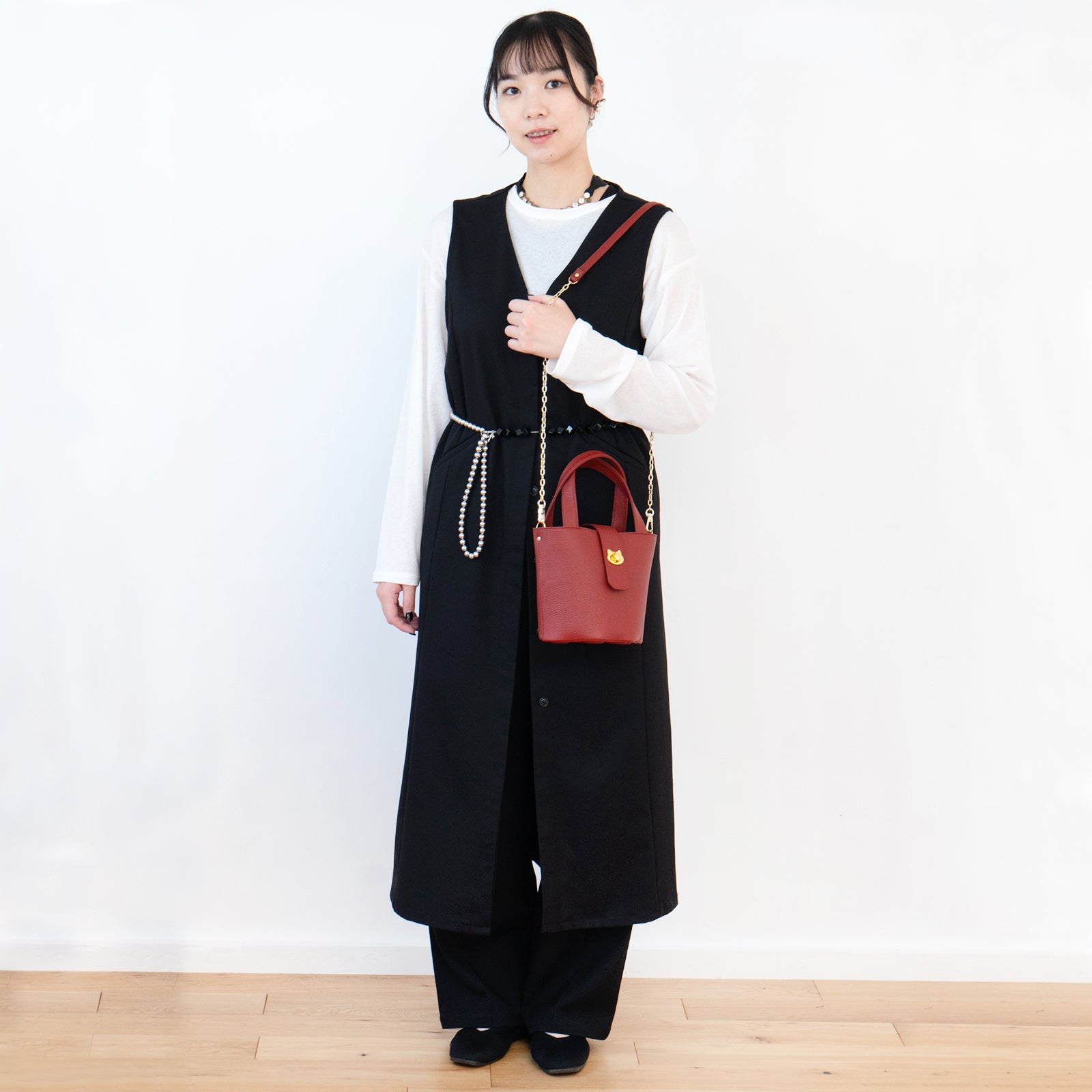 チェーンショルダー付きミニバッグ・PAW  (パウ)   / ボルドー