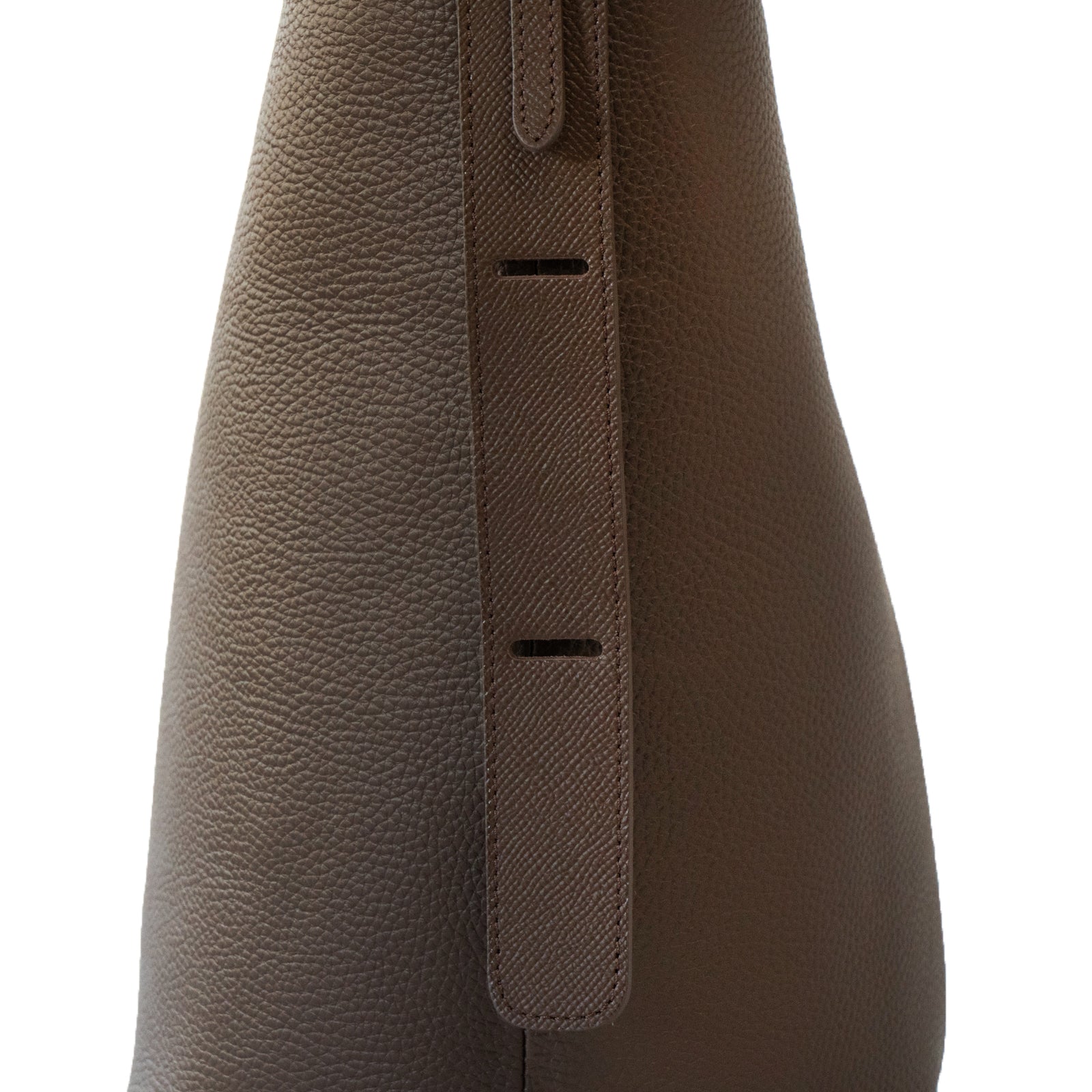 【1/30(金)〜2/14(土) 期間限定バレンタインSET 】3WAYバッグ PAW (パウ)    キュイール・マッシュ  /  チョコ　＋ ころにゃんチャーム ハート付き　SET