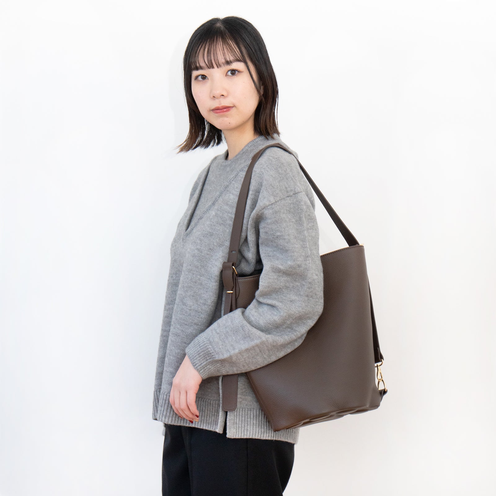 【1/30(金)〜2/14(土) 期間限定バレンタインSET 】3WAYバッグ PAW (パウ)    キュイール・マッシュ  /  チョコ　＋ ころにゃんチャーム ハート付き　SET