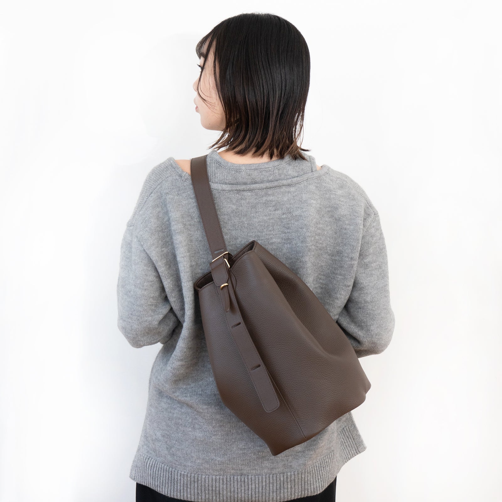 【1/30(金)〜2/14(土) 期間限定バレンタインSET 】3WAYバッグ PAW (パウ)    キュイール・マッシュ  /  チョコ　＋ ころにゃんチャーム ハート付き　SET