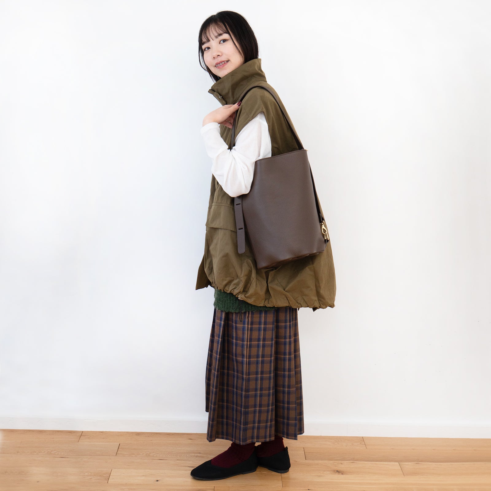 【1/30(金)〜2/14(土) 期間限定バレンタインSET 】3WAYバッグ PAW (パウ)    キュイール・マッシュ  /  チョコ　＋ ころにゃんチャーム ハート付き　SET