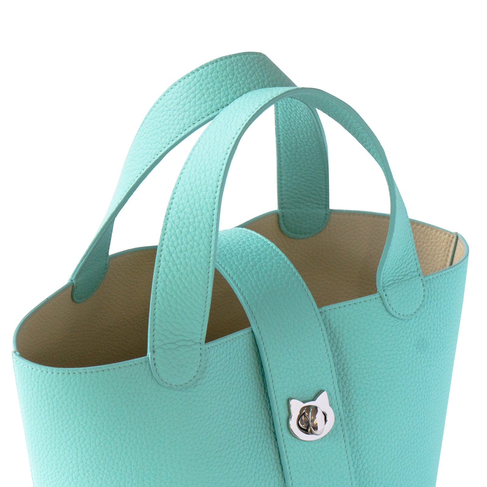 [On sale for one day only on Saturday, February 22nd] [Limited quantities] Baguette bag PAW with paw charm Taurillon Clemence / Tiffany Blue