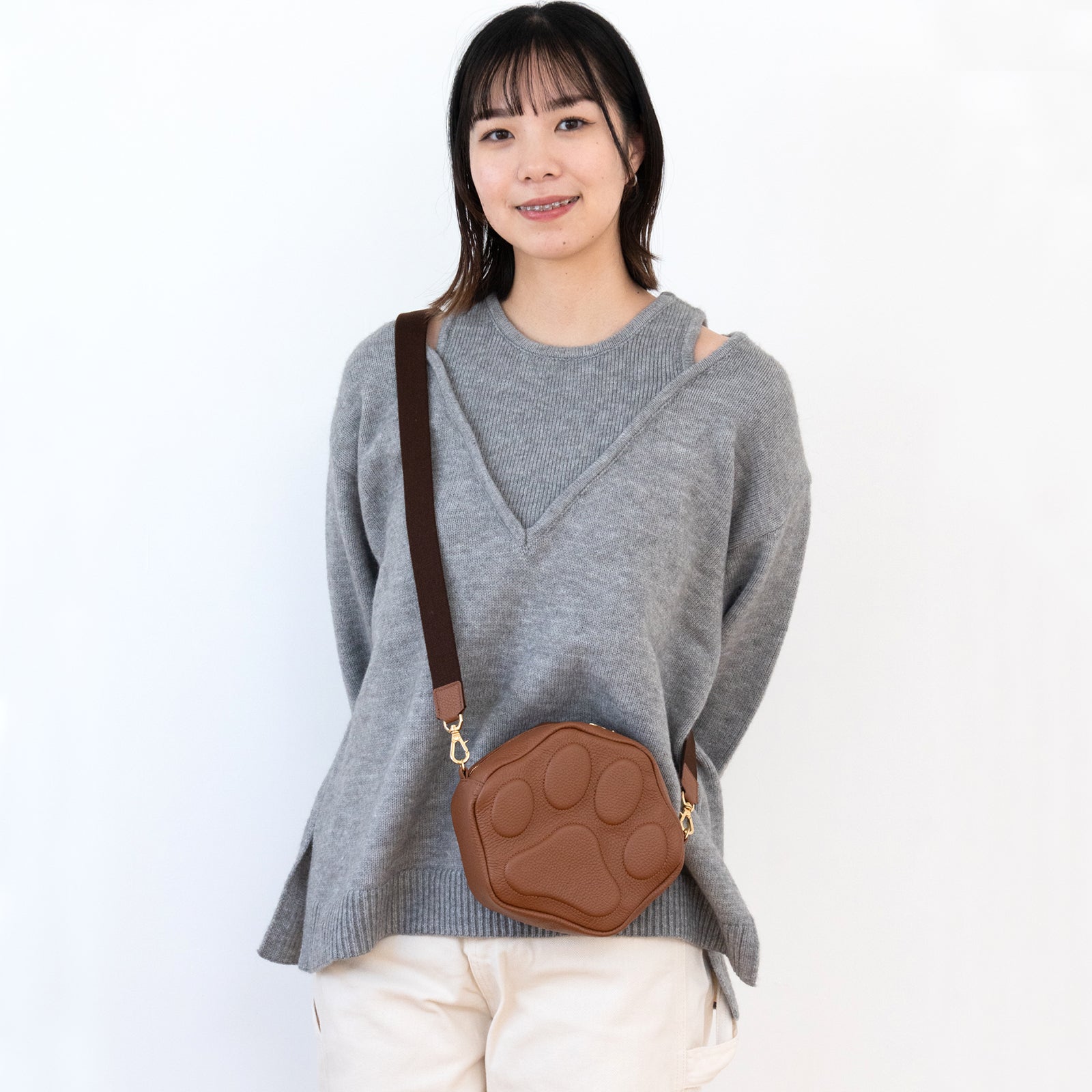 PAWポシェット  キュイール・マッシュ  /  キャメル